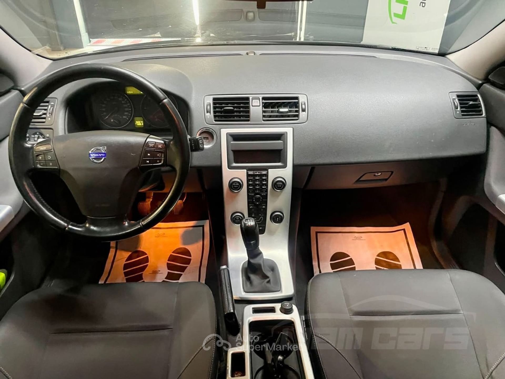 Volvo V50