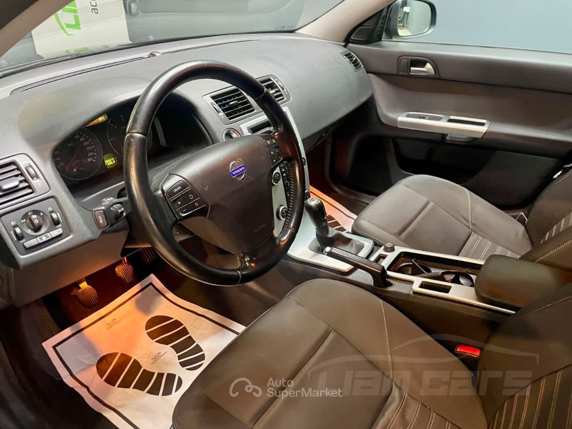 Volvo V50