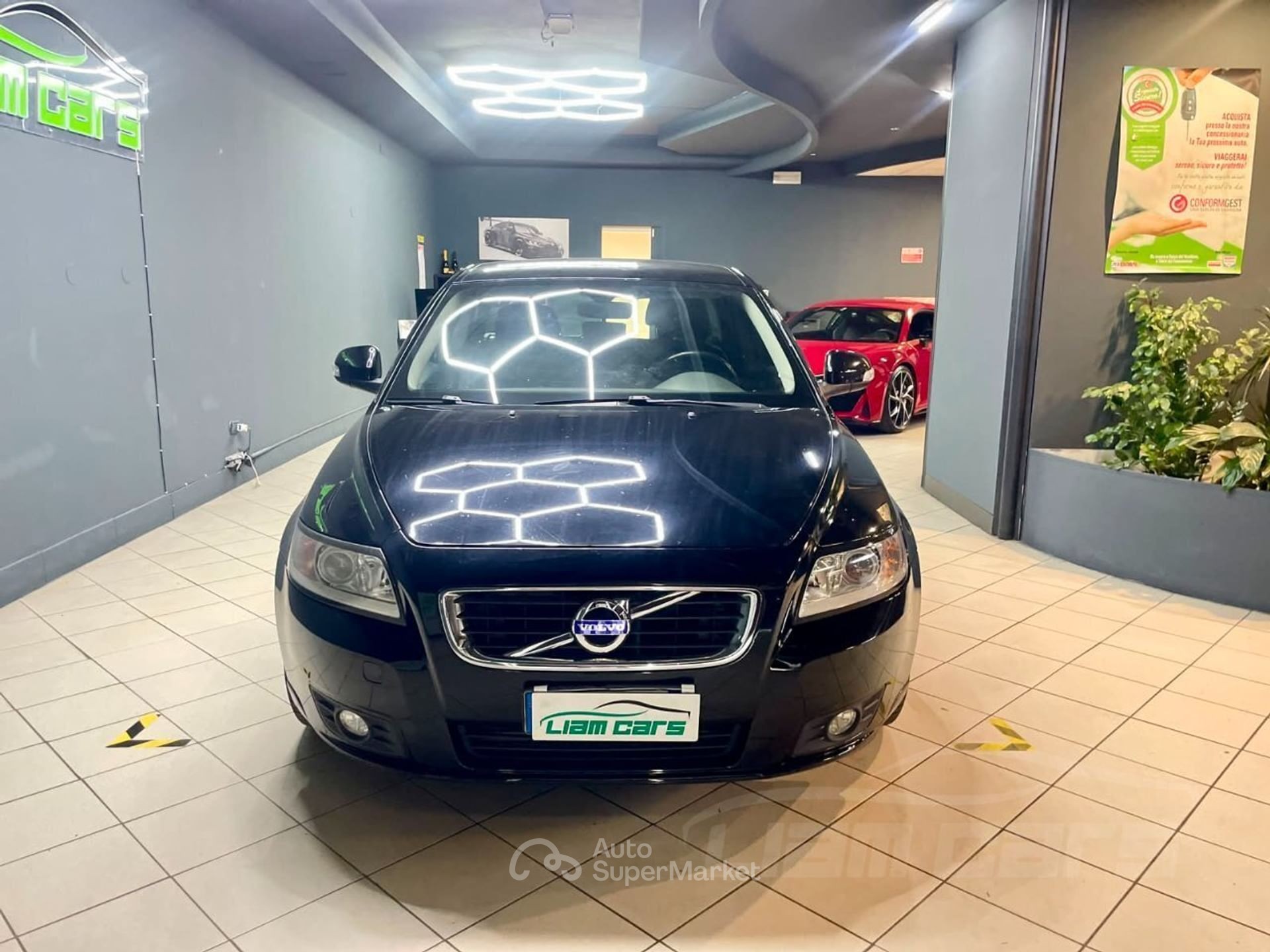 Volvo V50