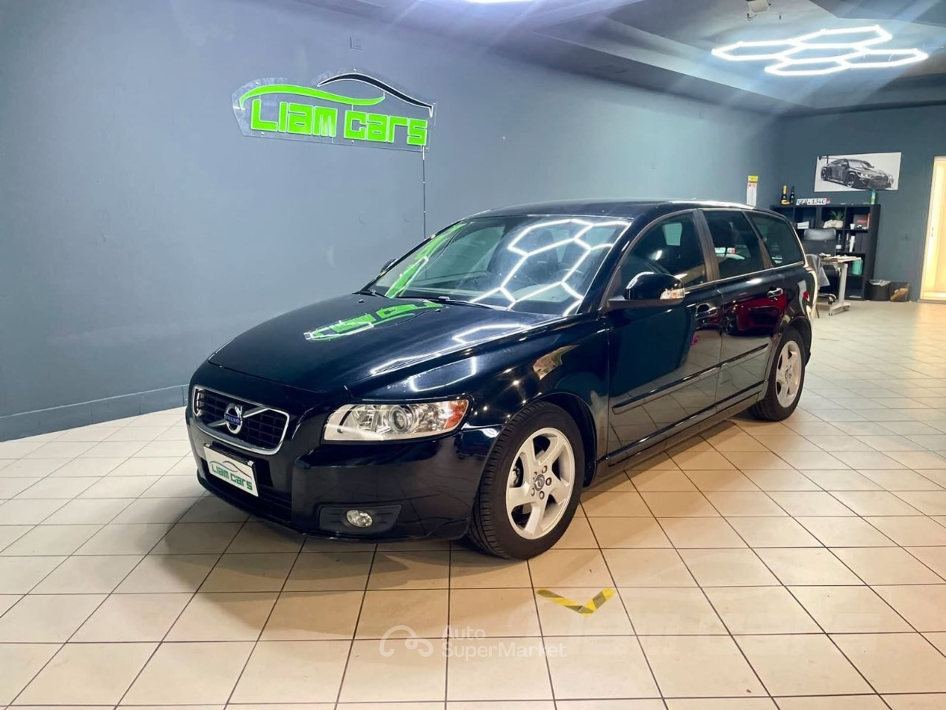 Volvo V50