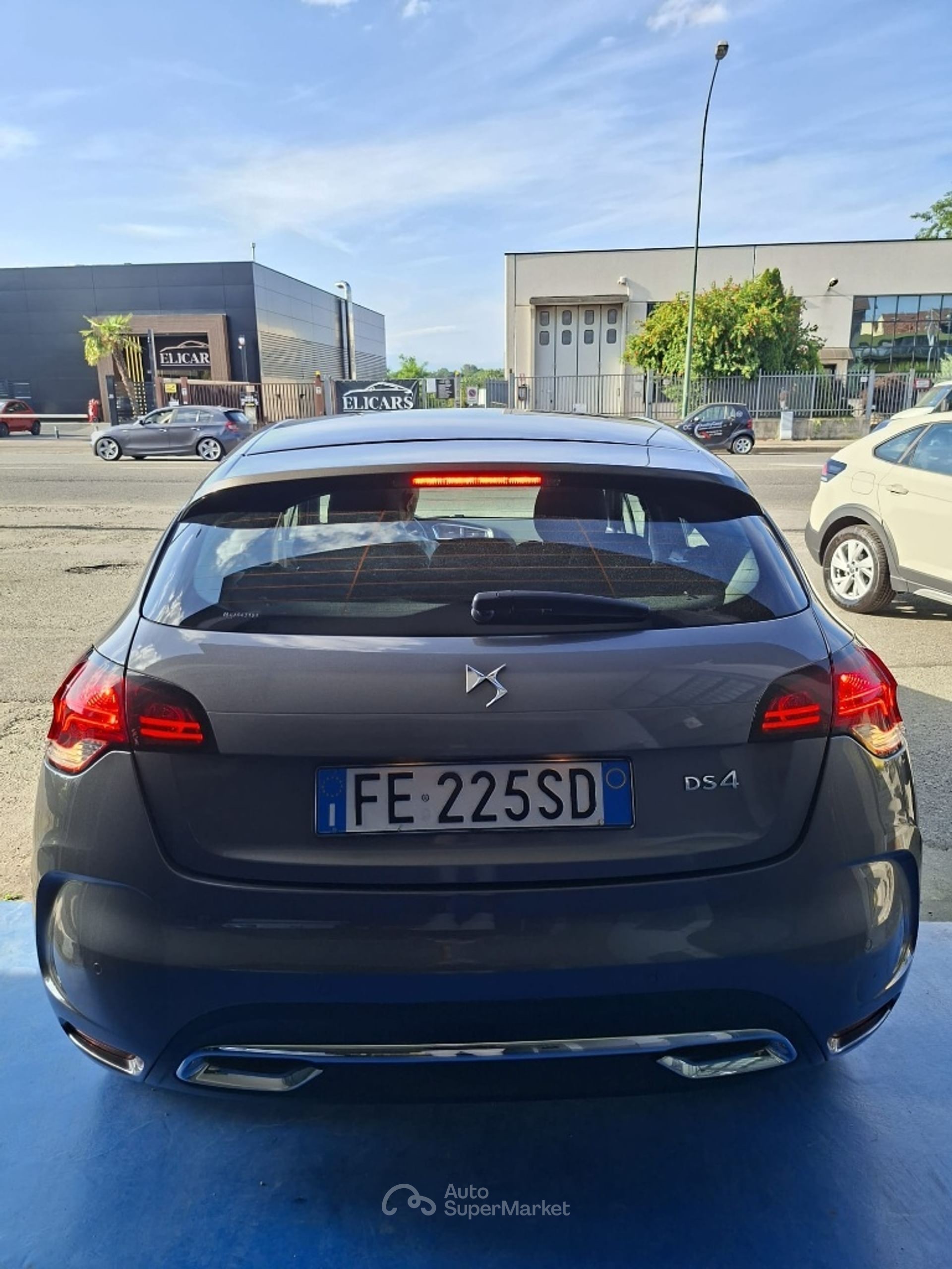 DS Automobiles DS 4