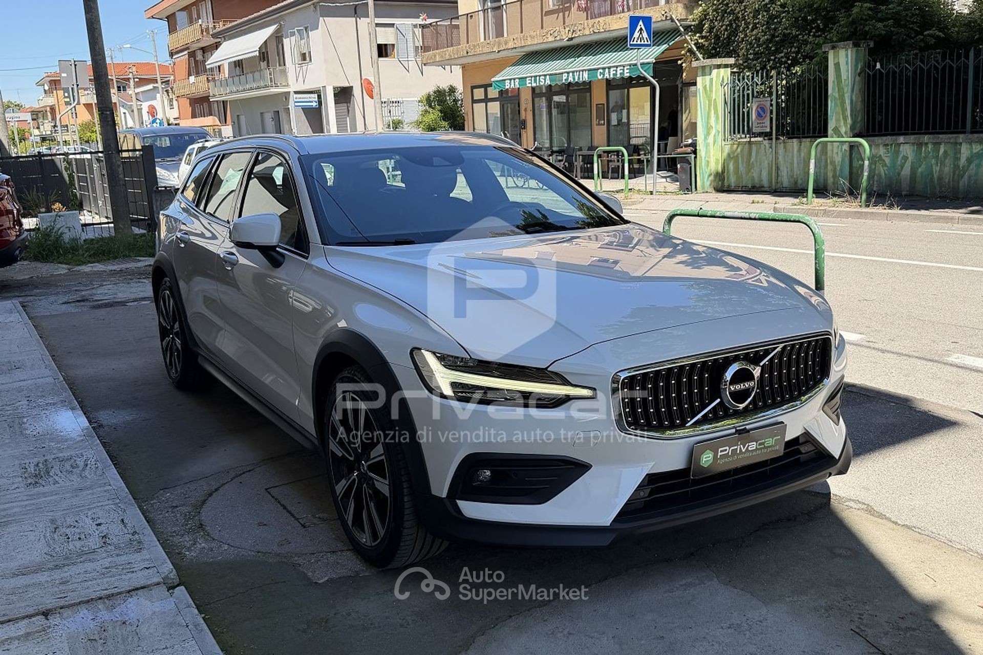 Volvo V60 Cross Country