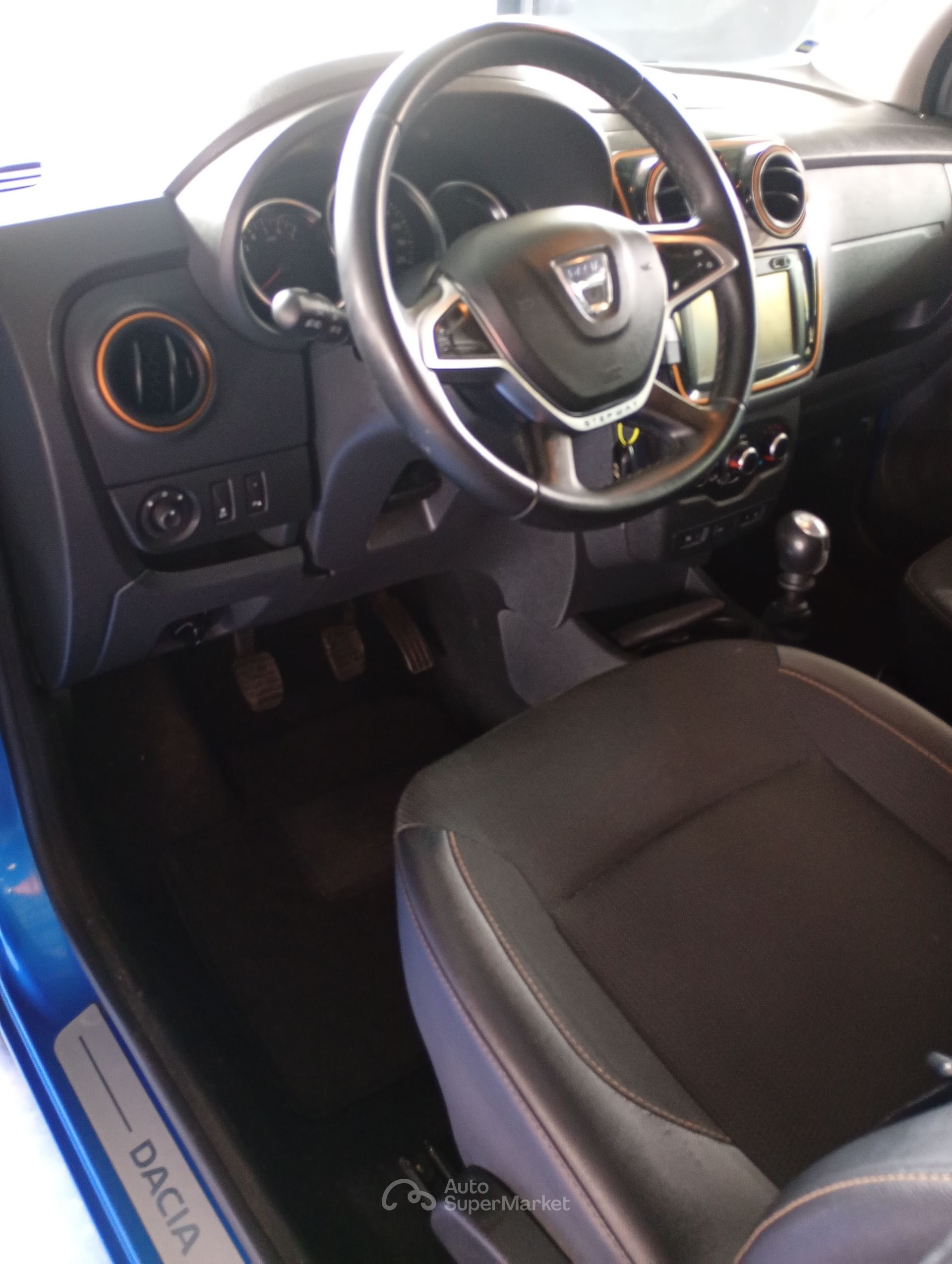 Dacia Lodgy