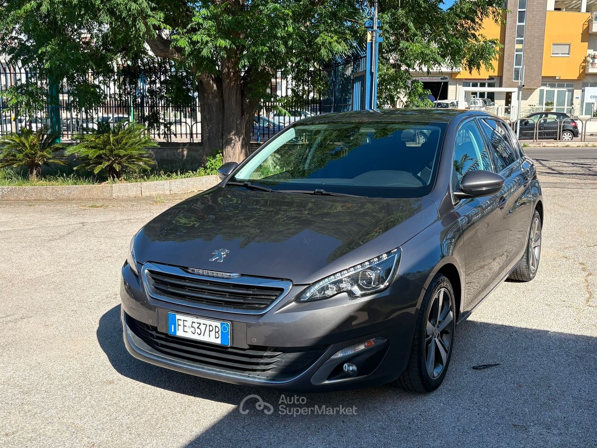 Peugeot 308