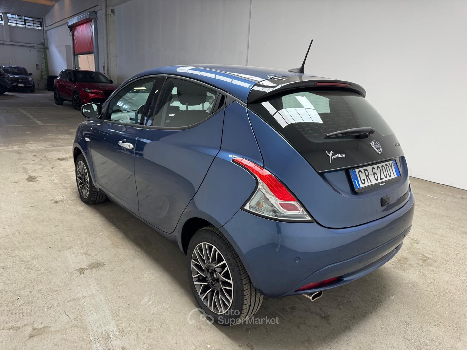 Lancia Ypsilon