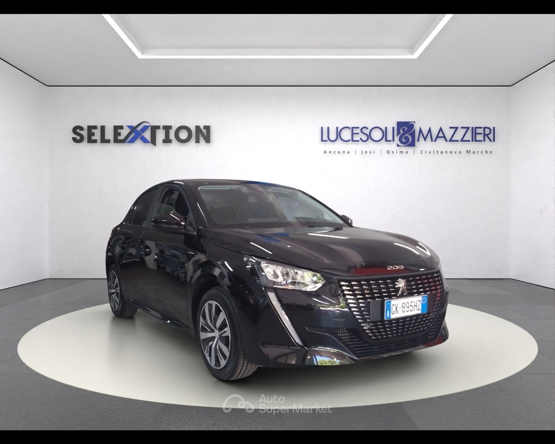 Peugeot 208