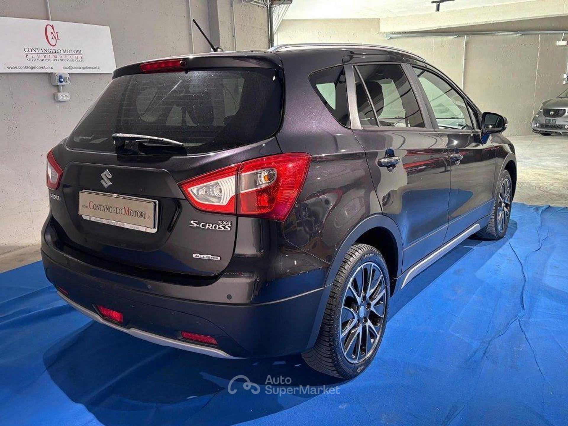 Suzuki S-Cross