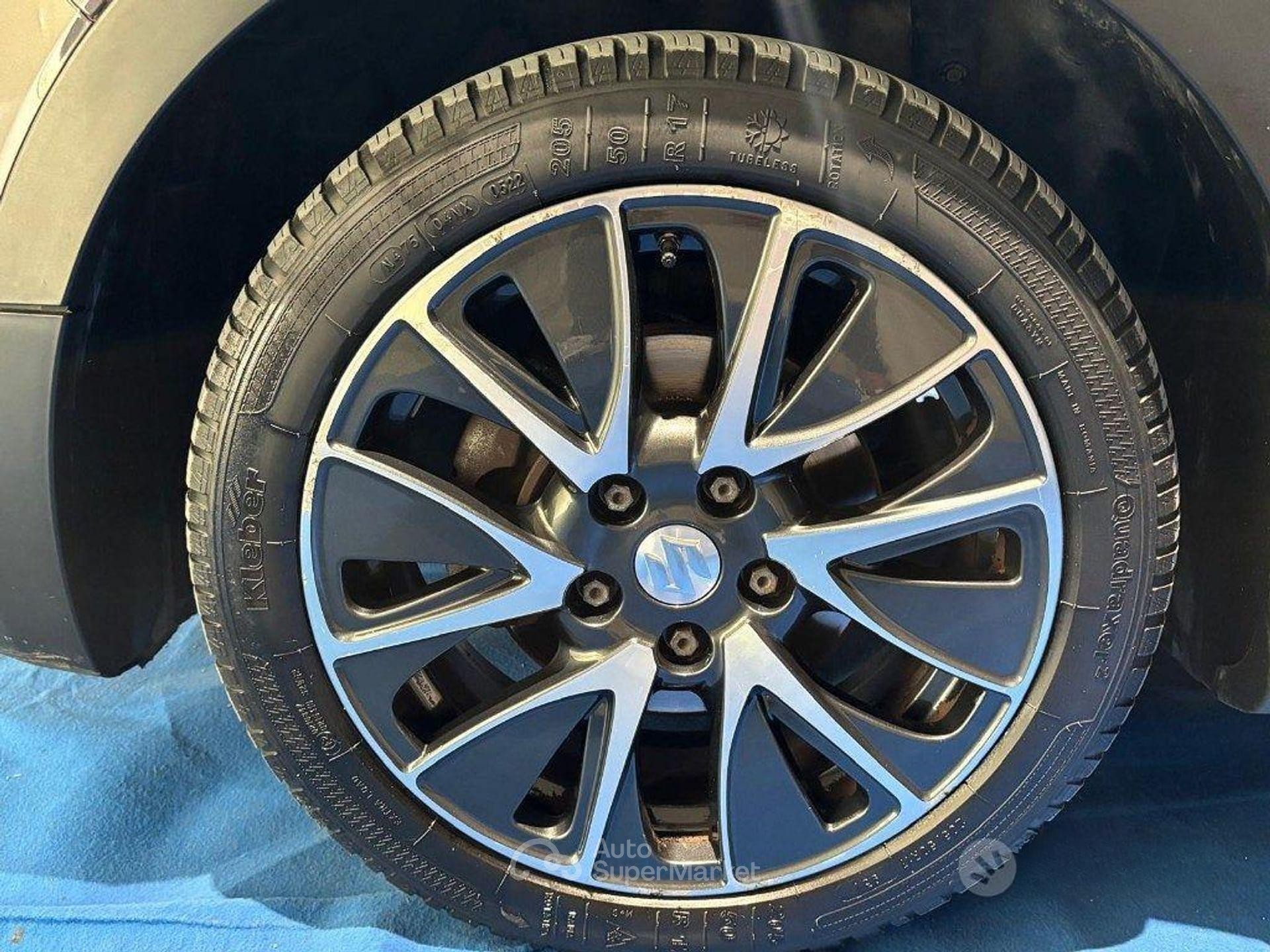 Suzuki S-Cross