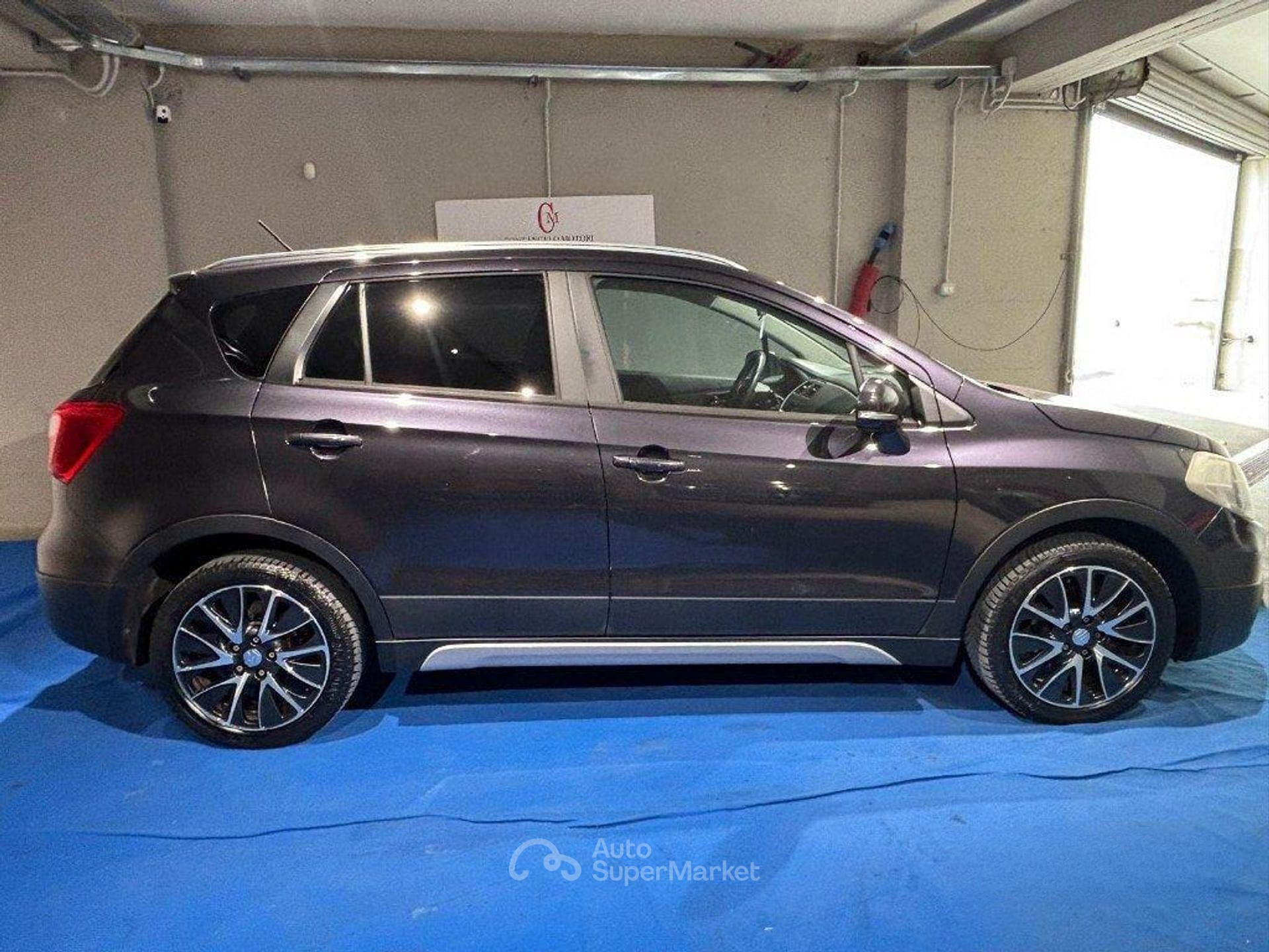 Suzuki S-Cross
