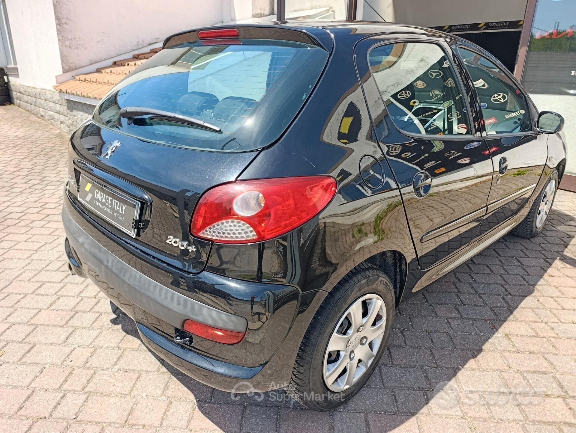 Peugeot 206