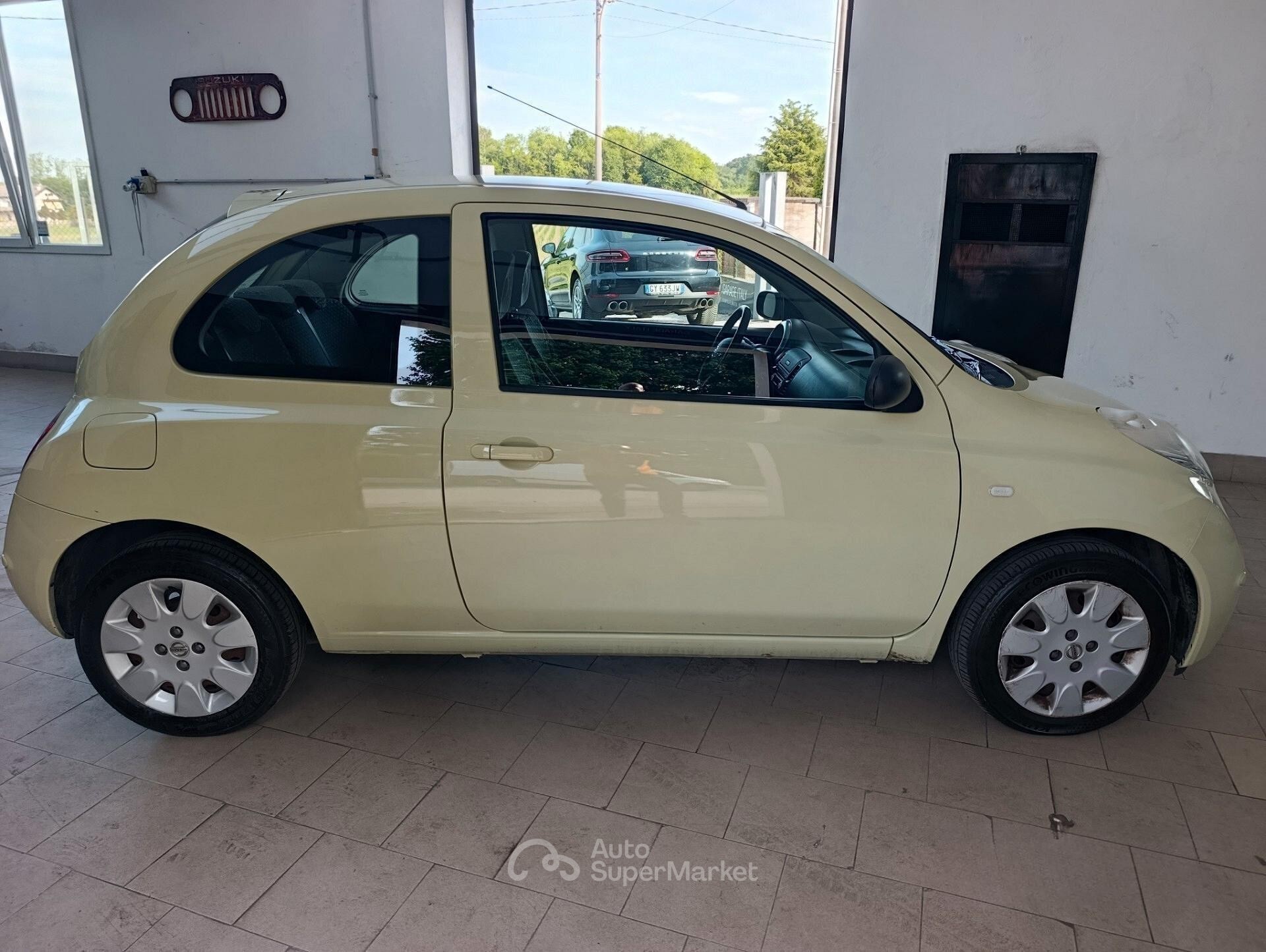 Nissan Micra