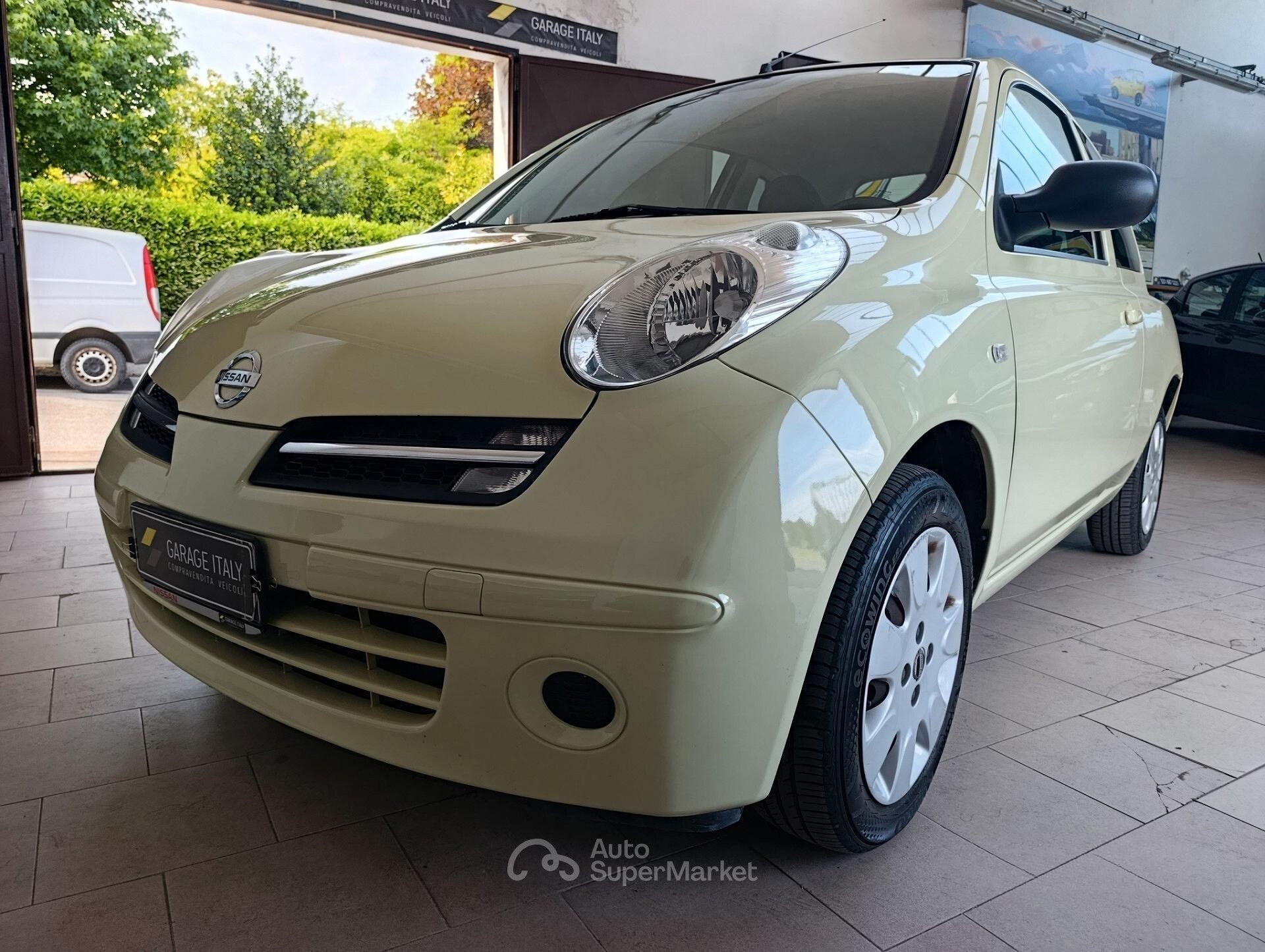 Nissan Micra