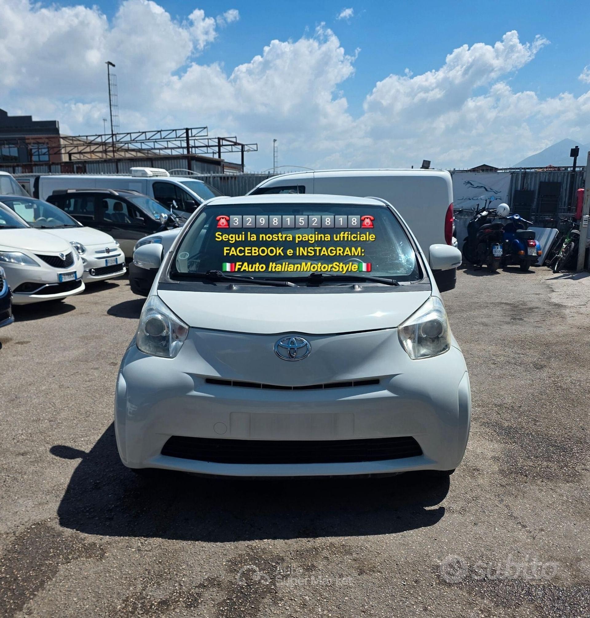 Toyota iQ