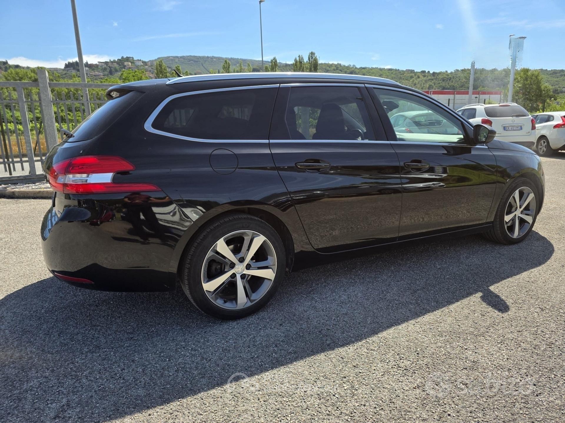 Peugeot 308
