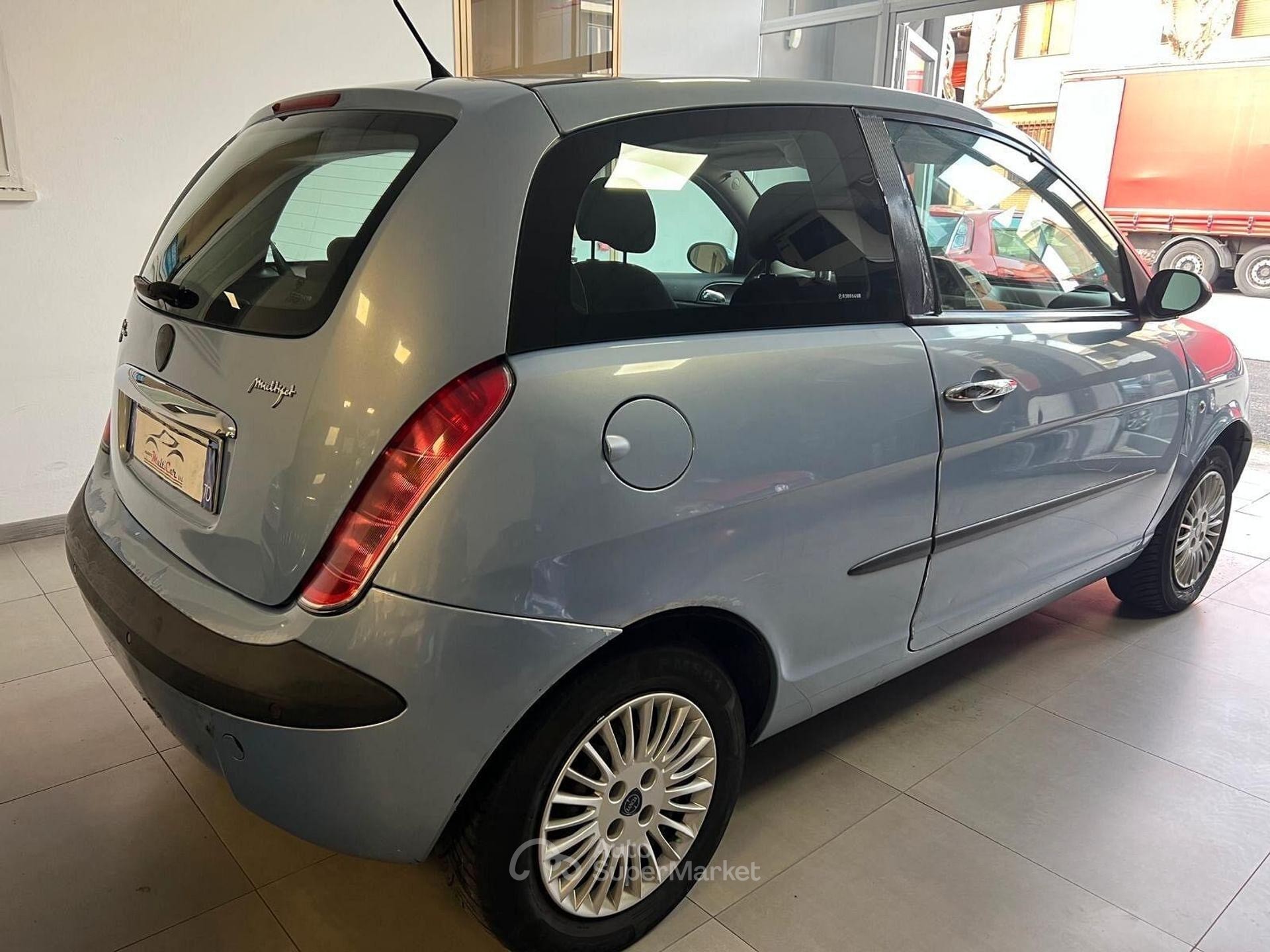Lancia Ypsilon