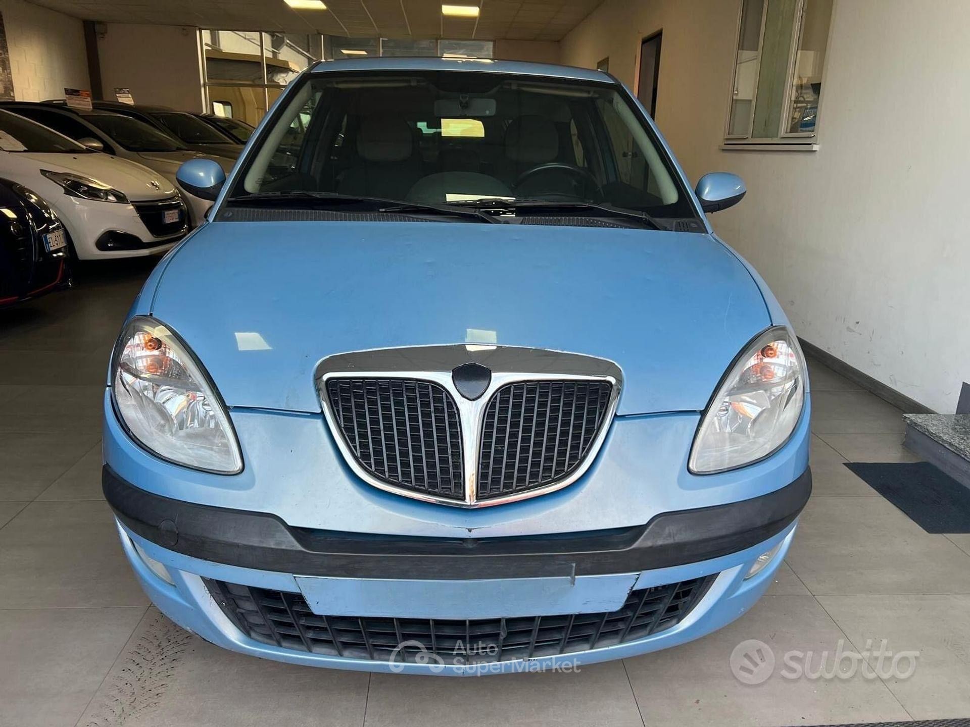 Lancia Ypsilon