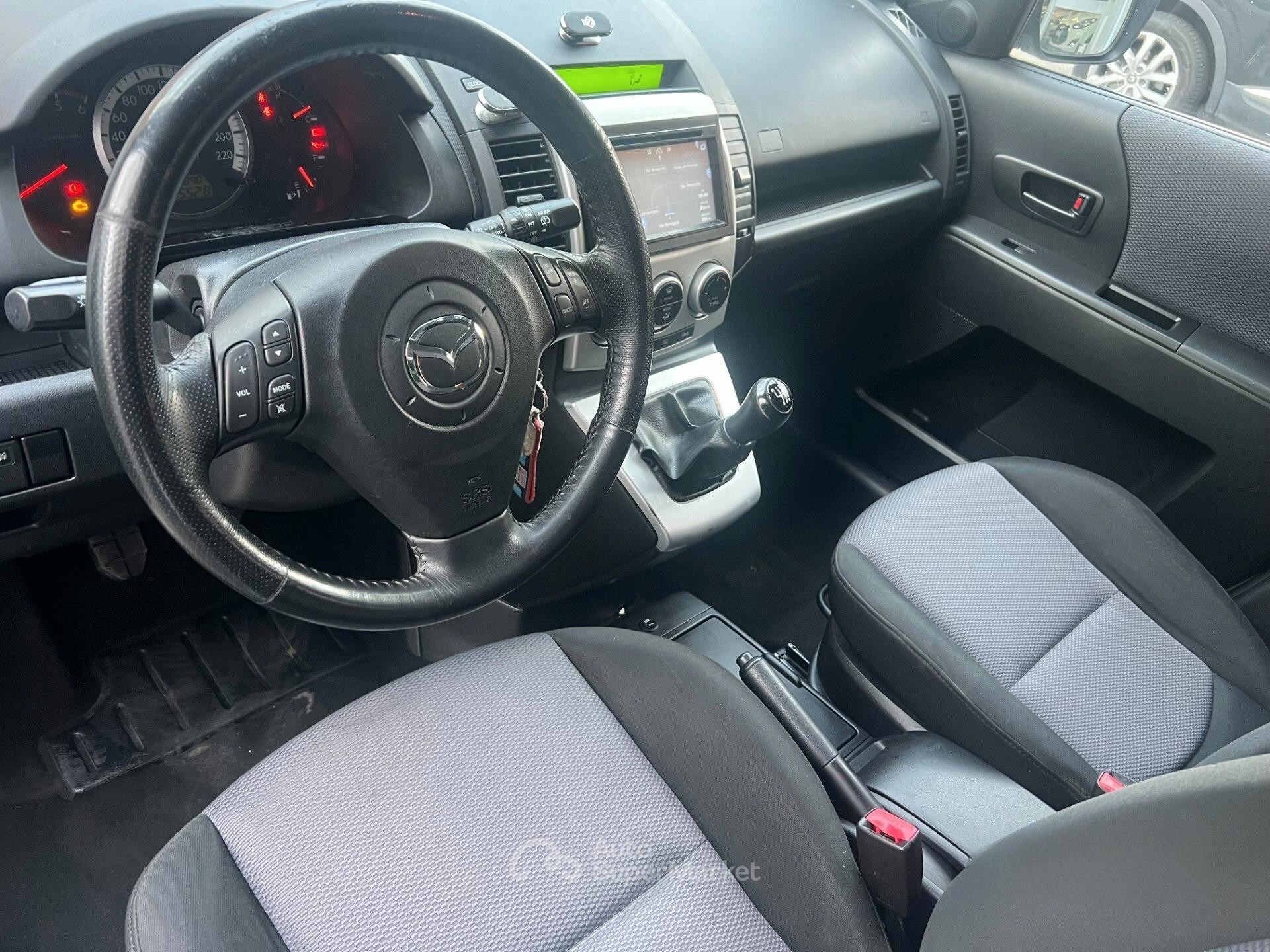 Mazda 5