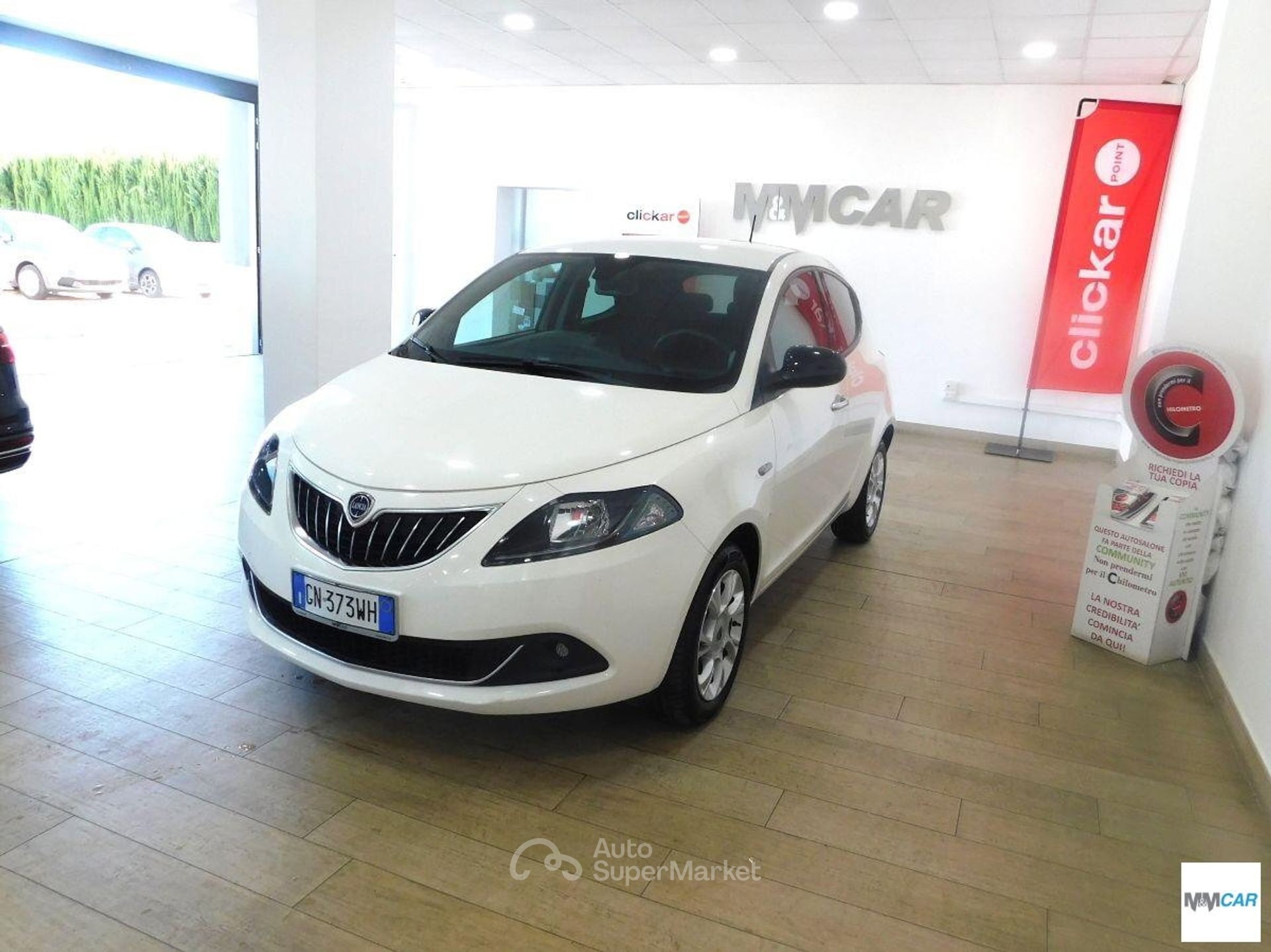 Lancia Ypsilon