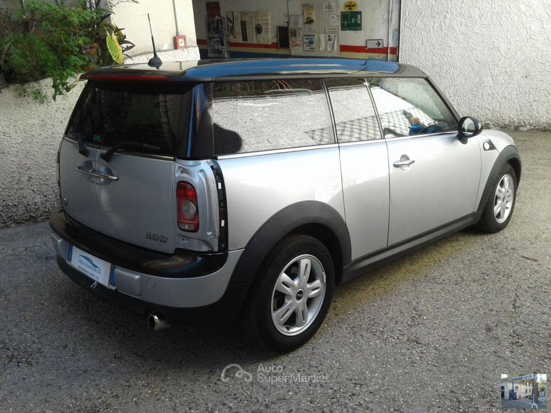 MINI Clubman