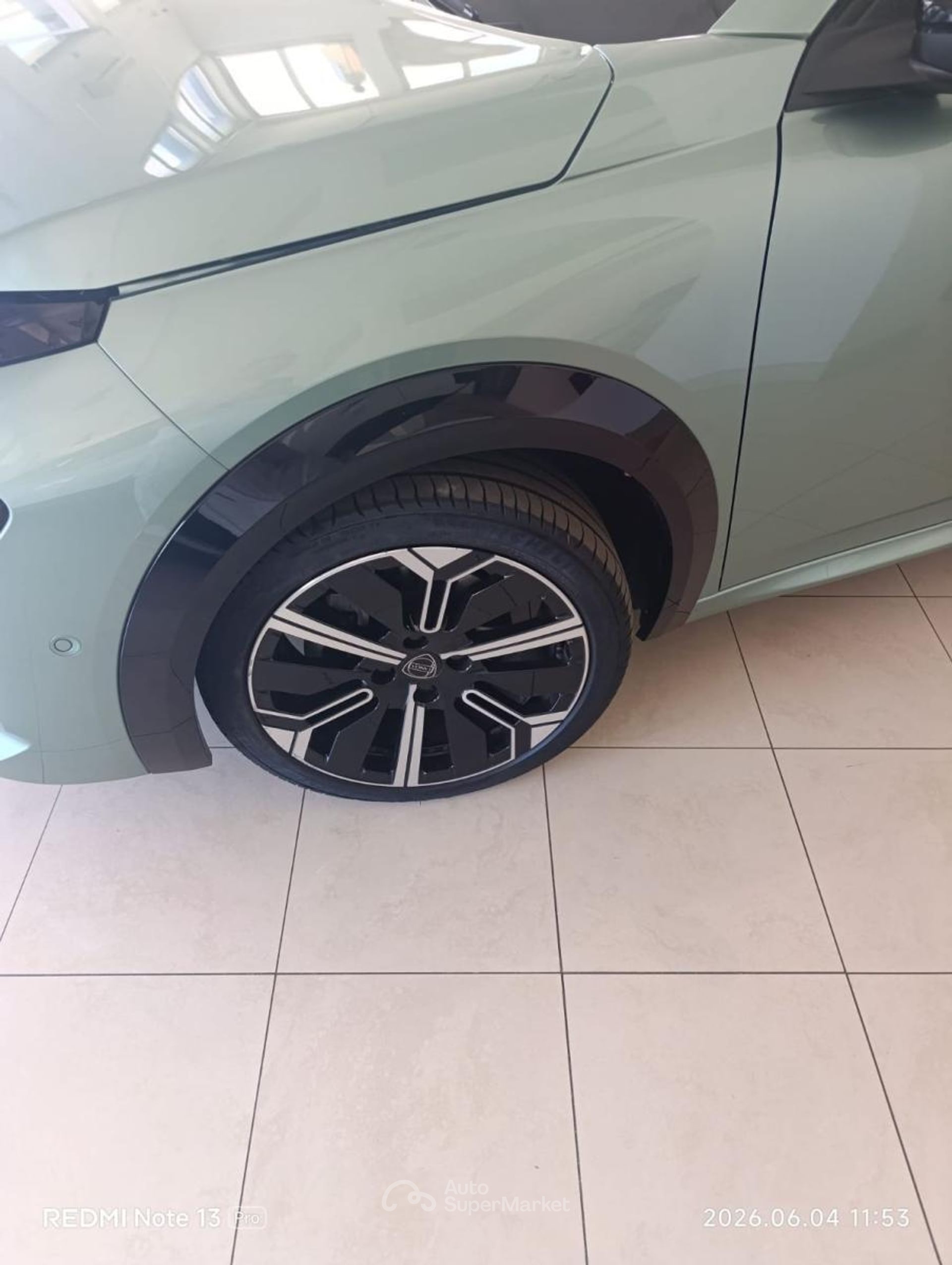 Lancia Ypsilon