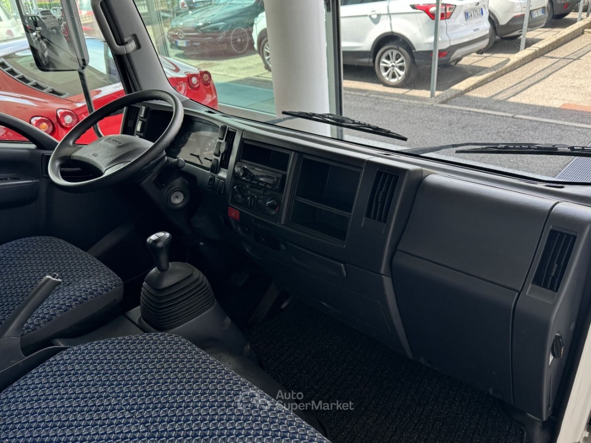 Isuzu M21