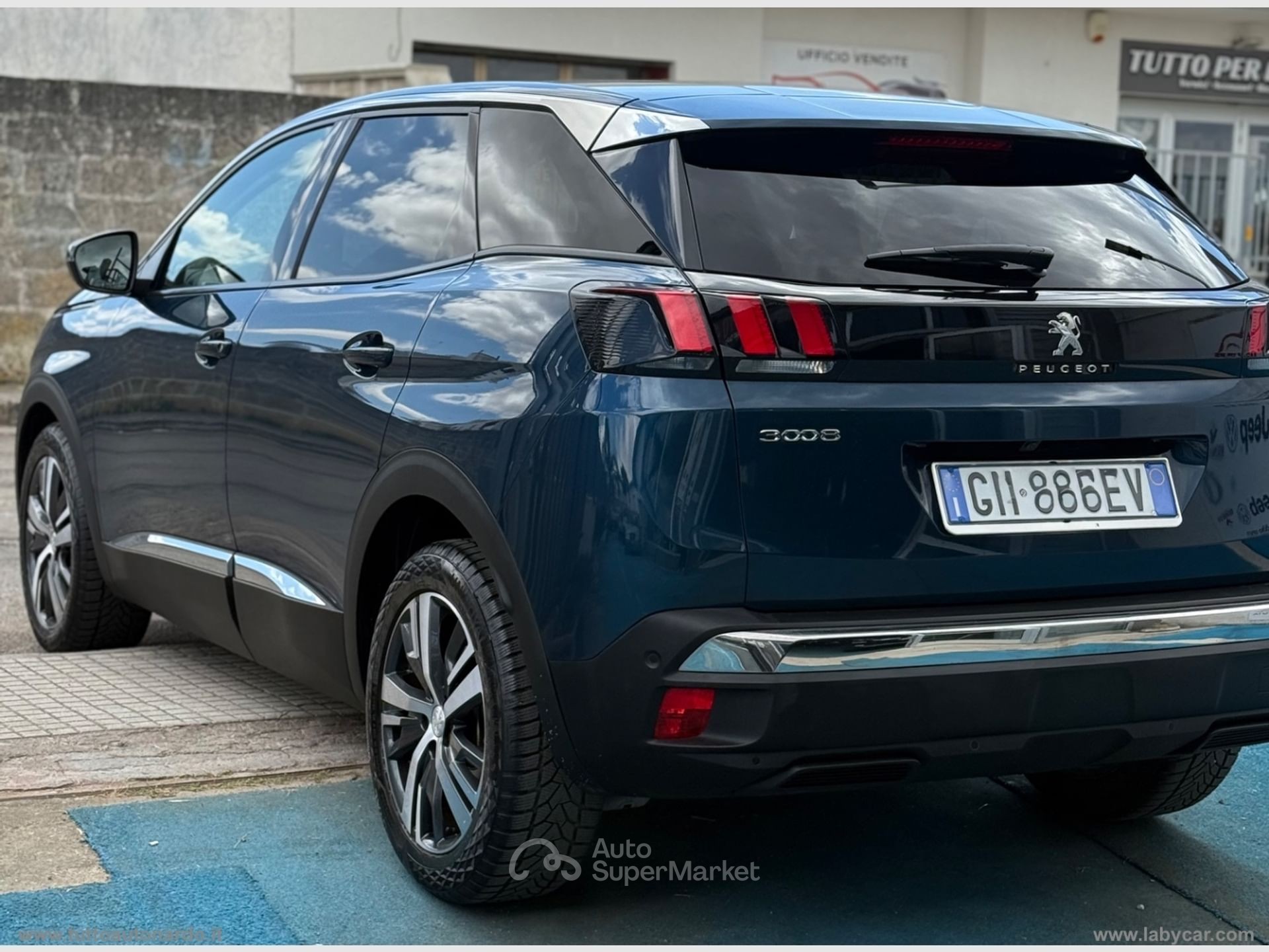 Peugeot 3008