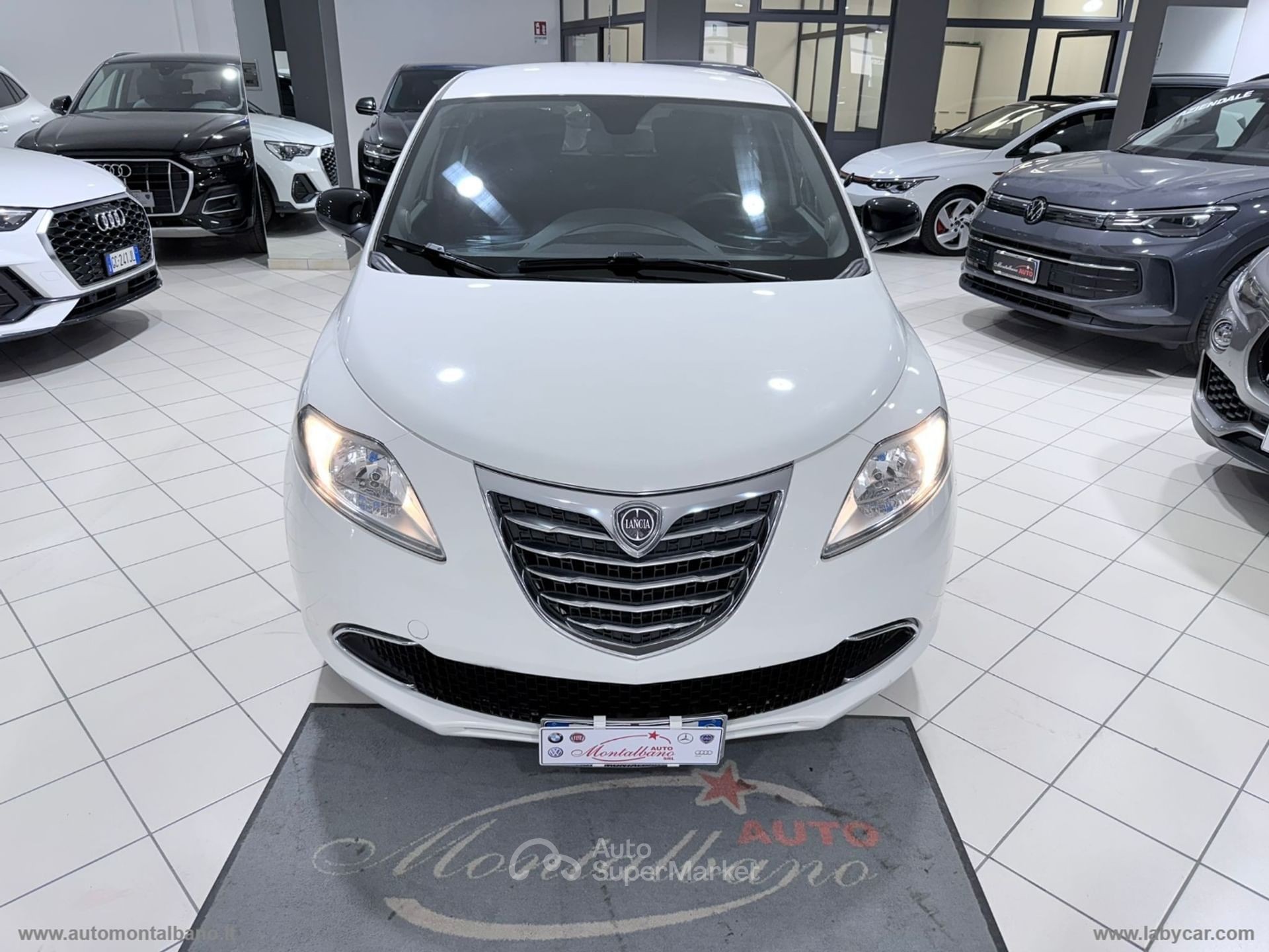Lancia Ypsilon
