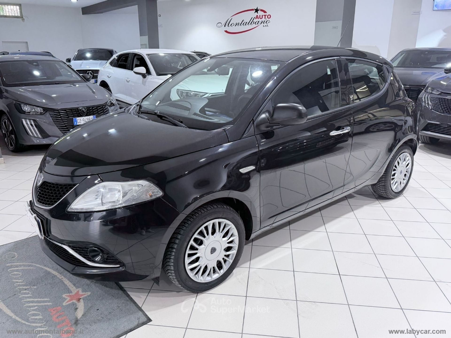 Lancia Ypsilon