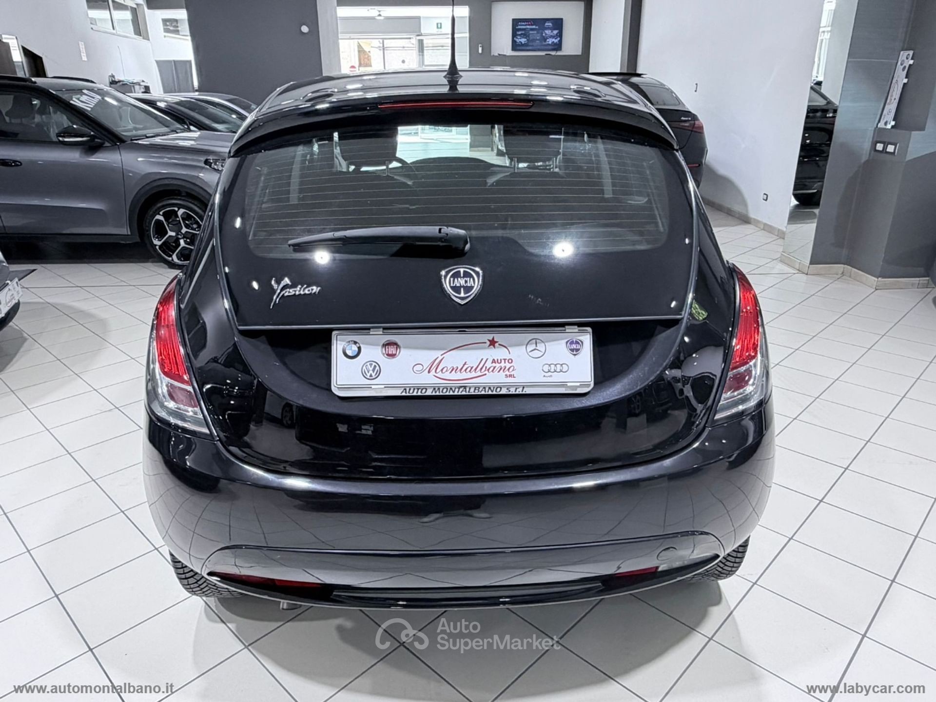 Lancia Ypsilon
