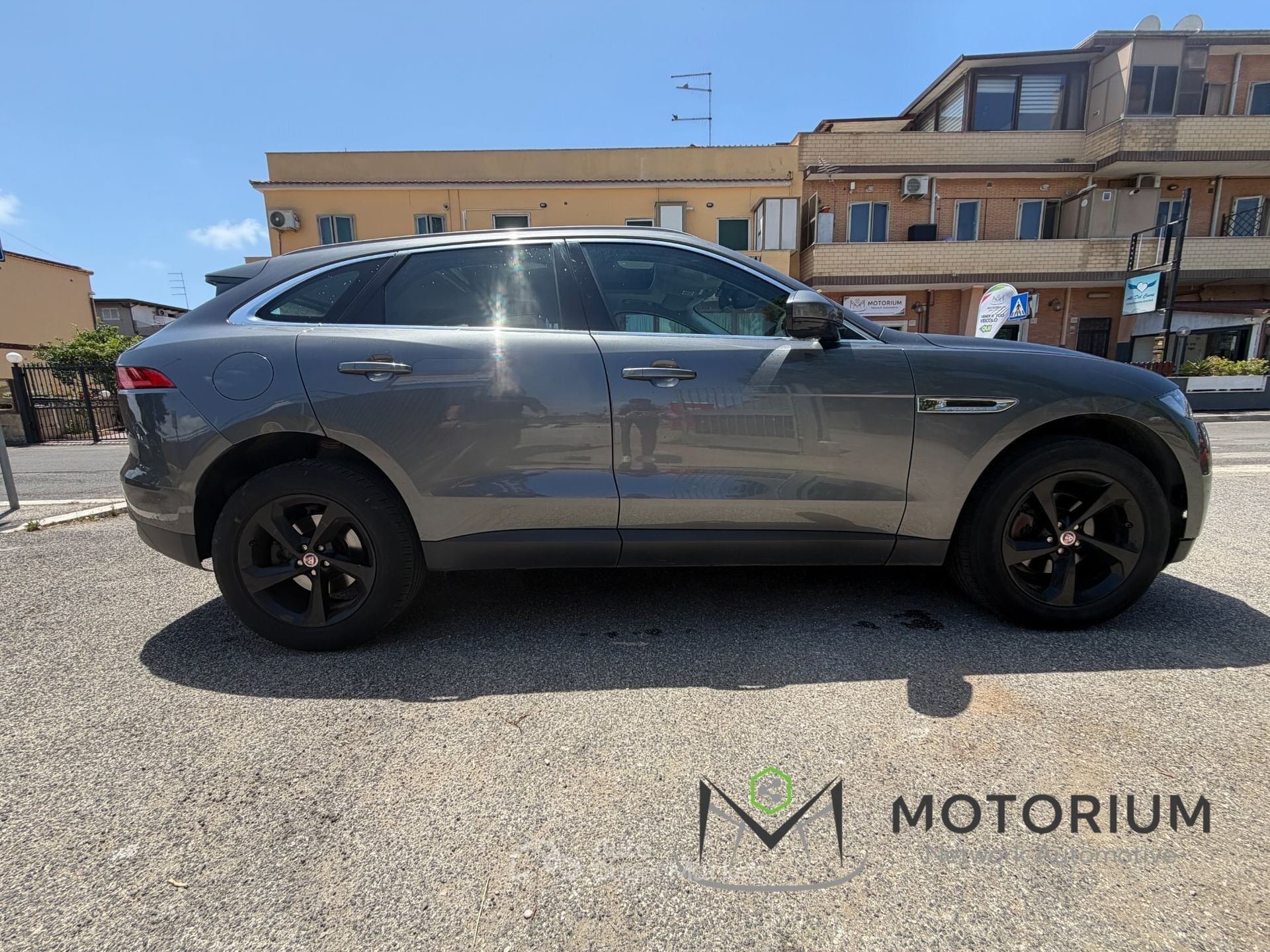 Jaguar F-Pace