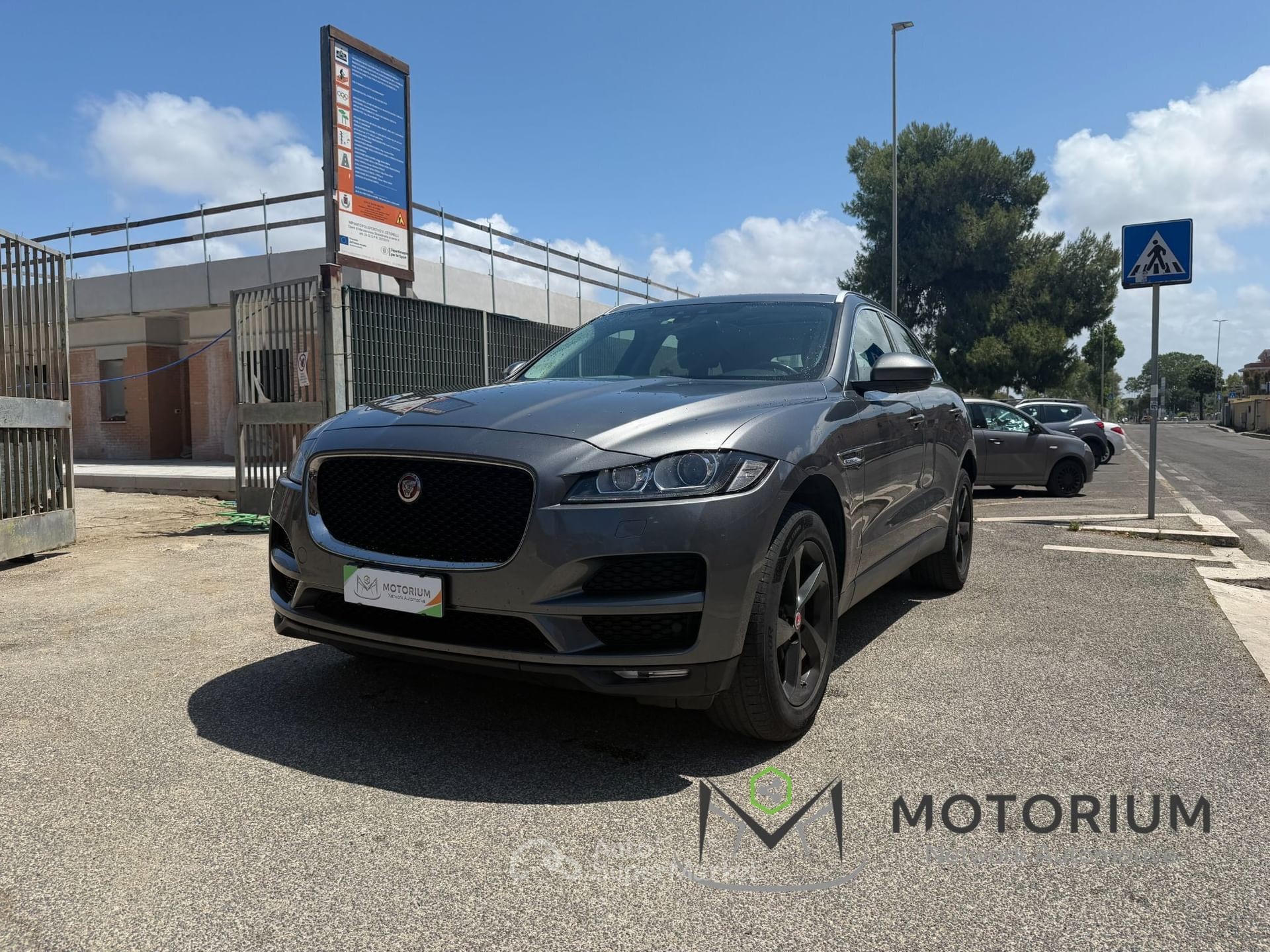 Jaguar F-Pace