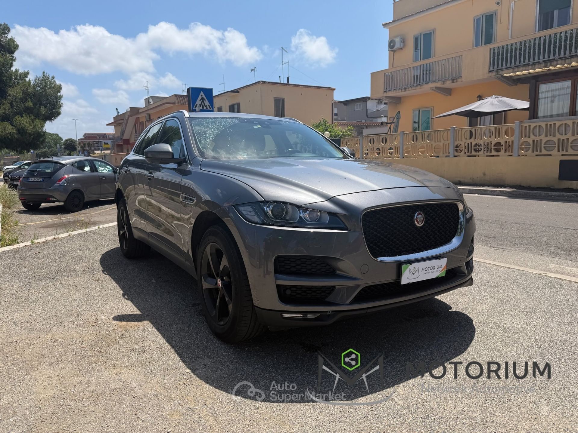 Jaguar F-Pace