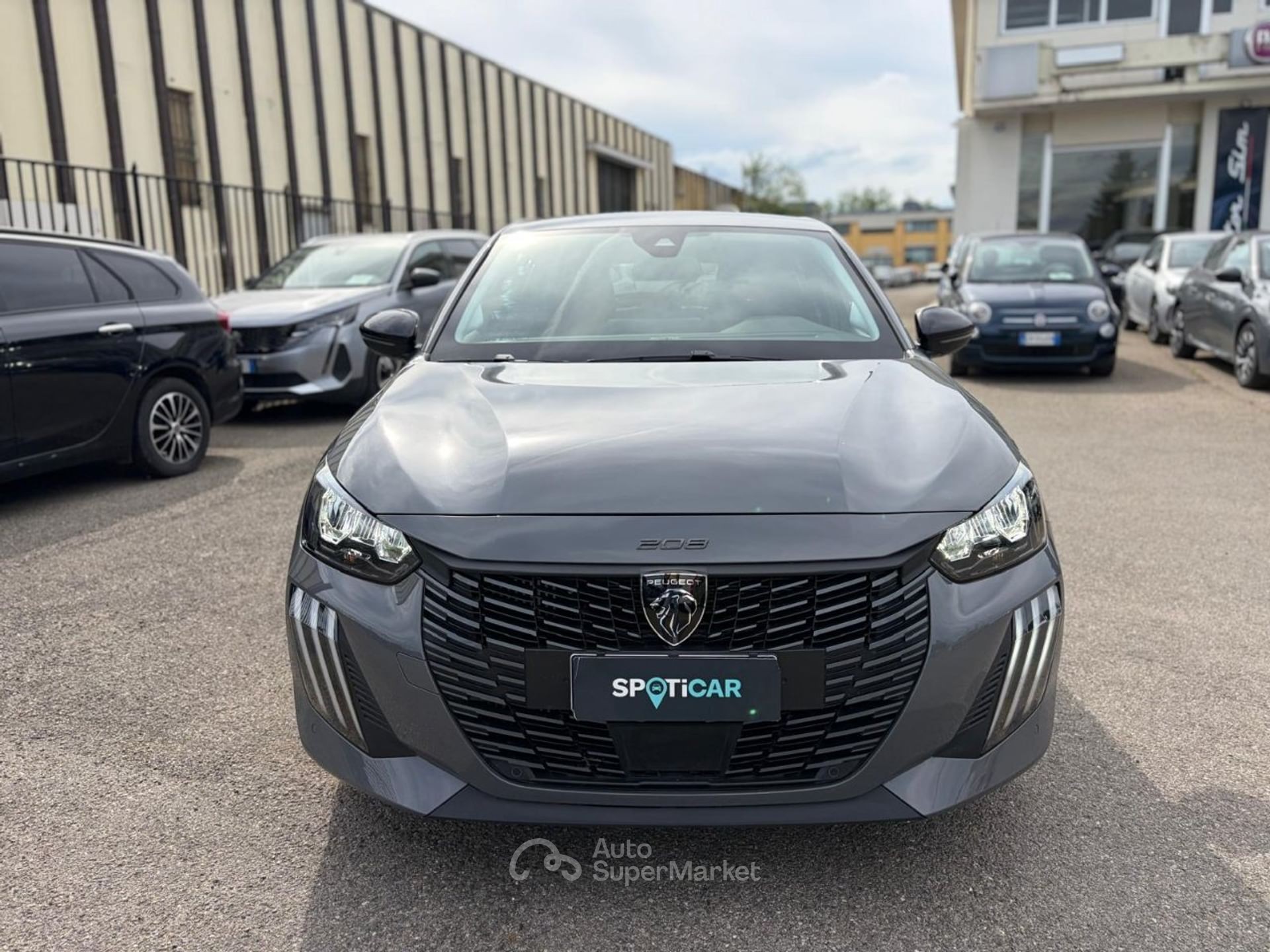 Peugeot 208