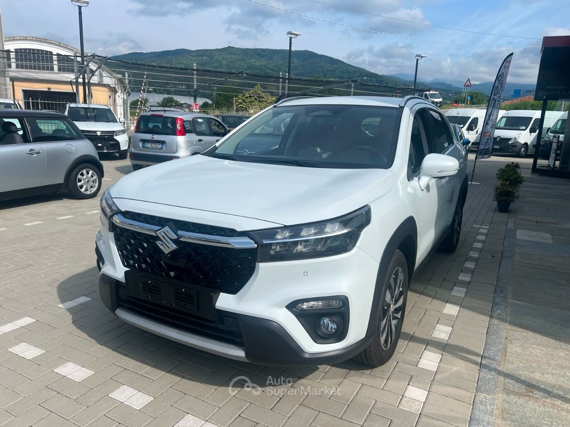Suzuki S-Cross