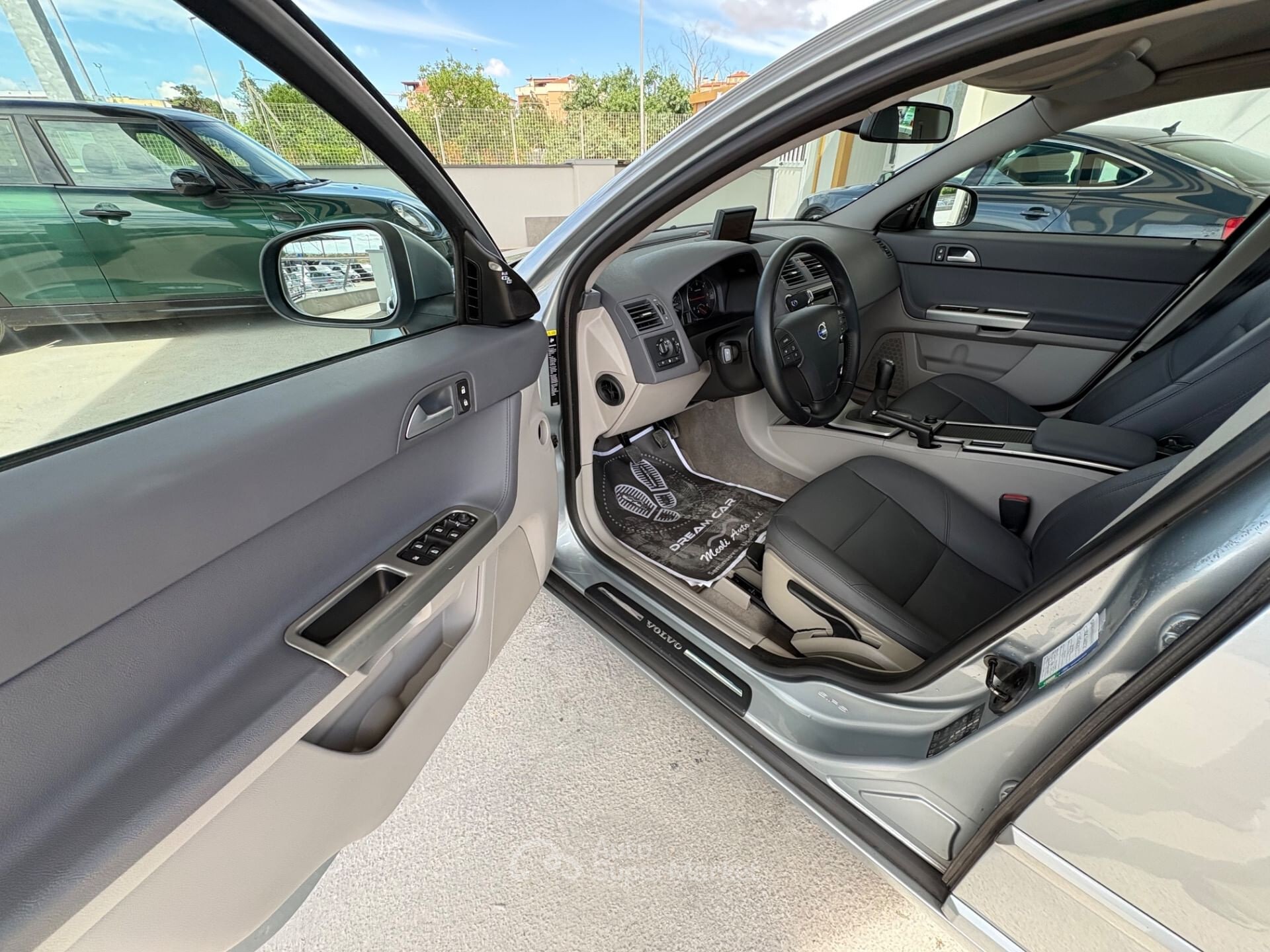 Volvo S40
