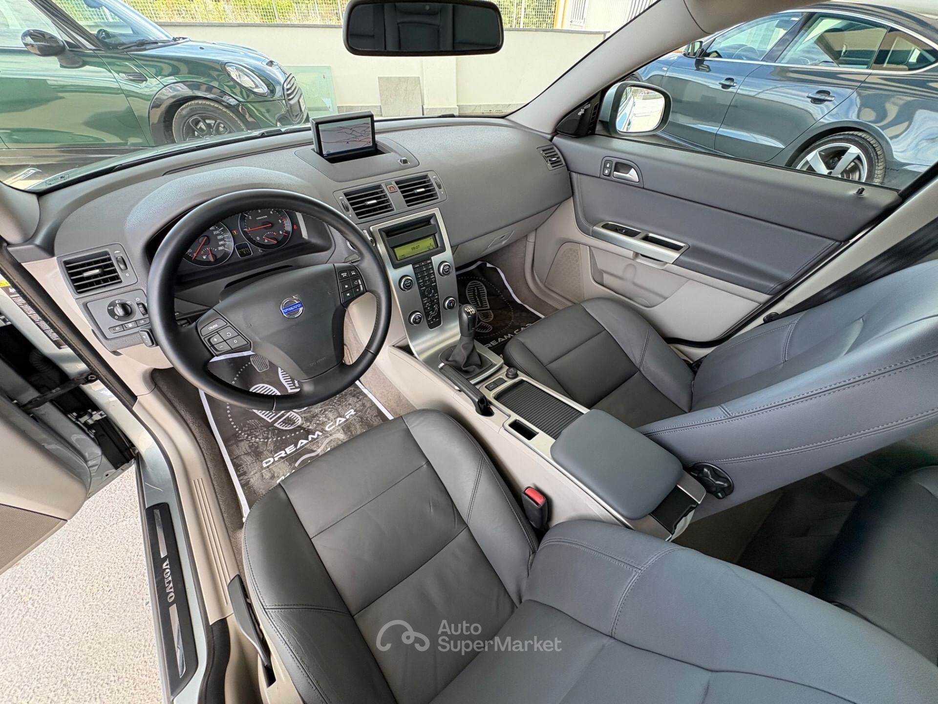 Volvo S40
