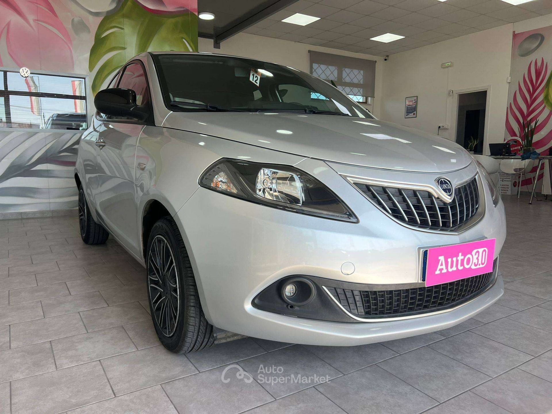 Lancia Ypsilon