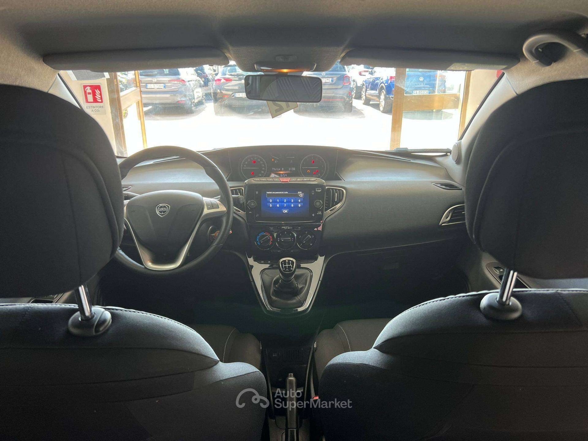 Lancia Ypsilon