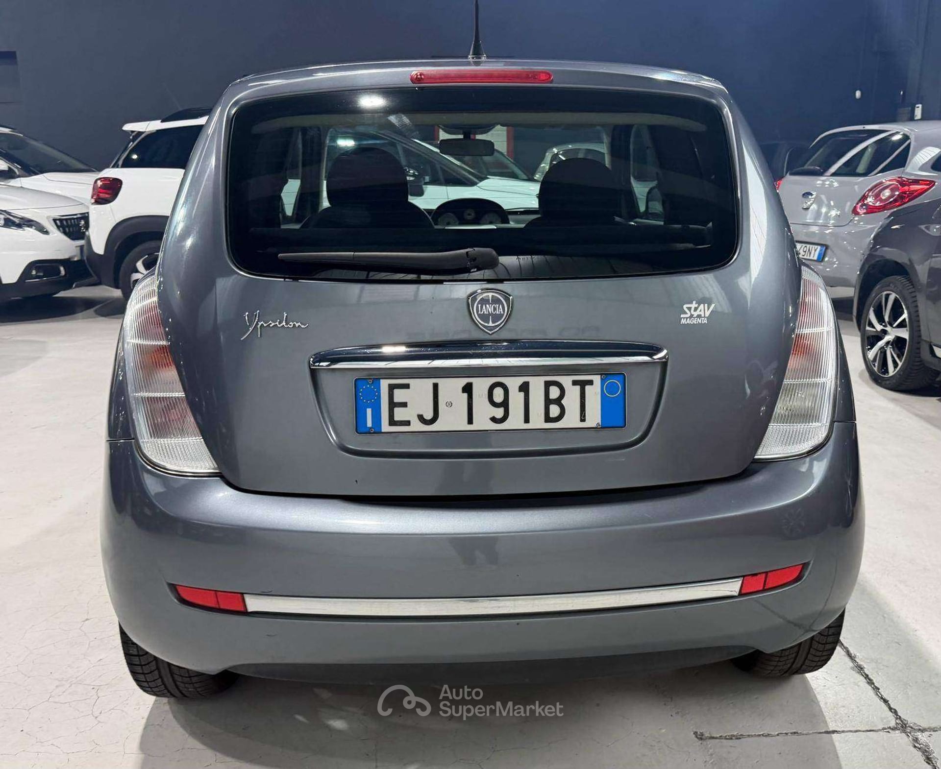 Lancia Ypsilon