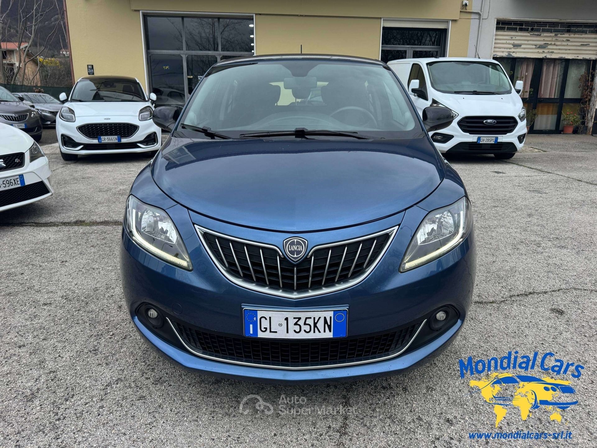 Lancia Ypsilon