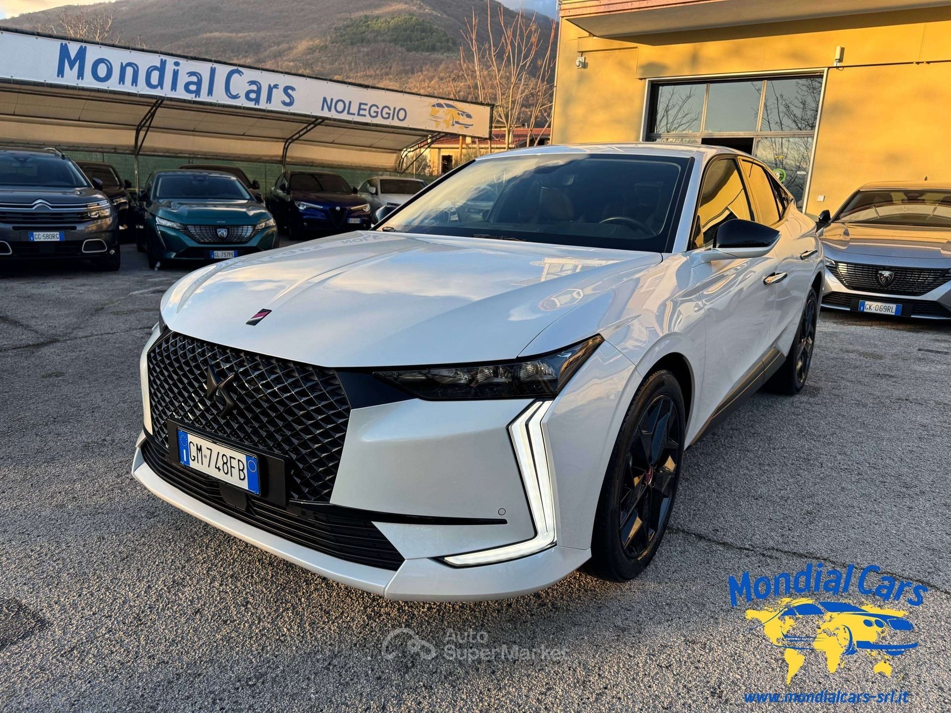 DS Automobiles DS 4