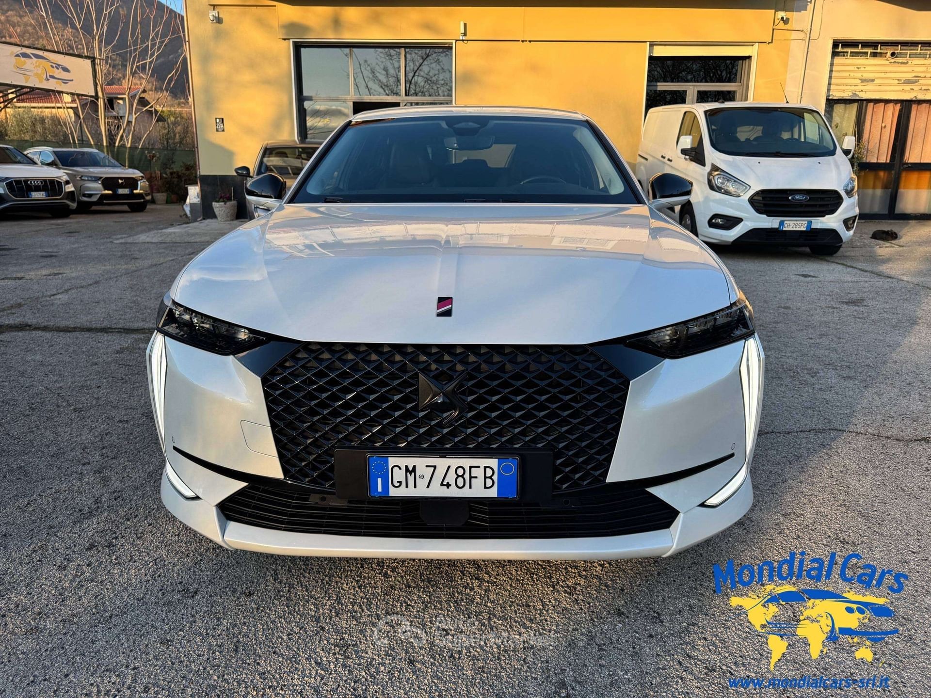 DS Automobiles DS 4