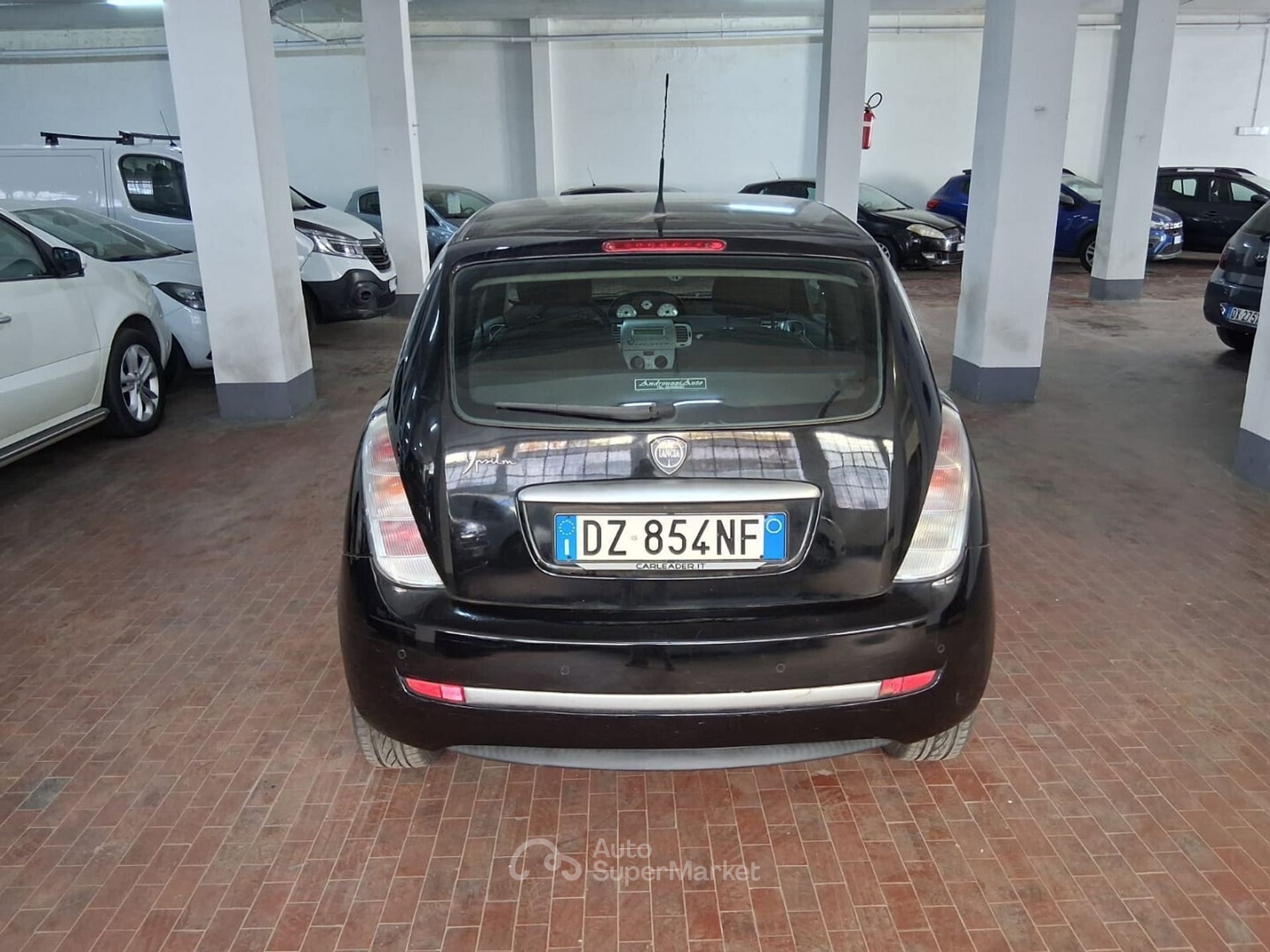 Lancia Ypsilon