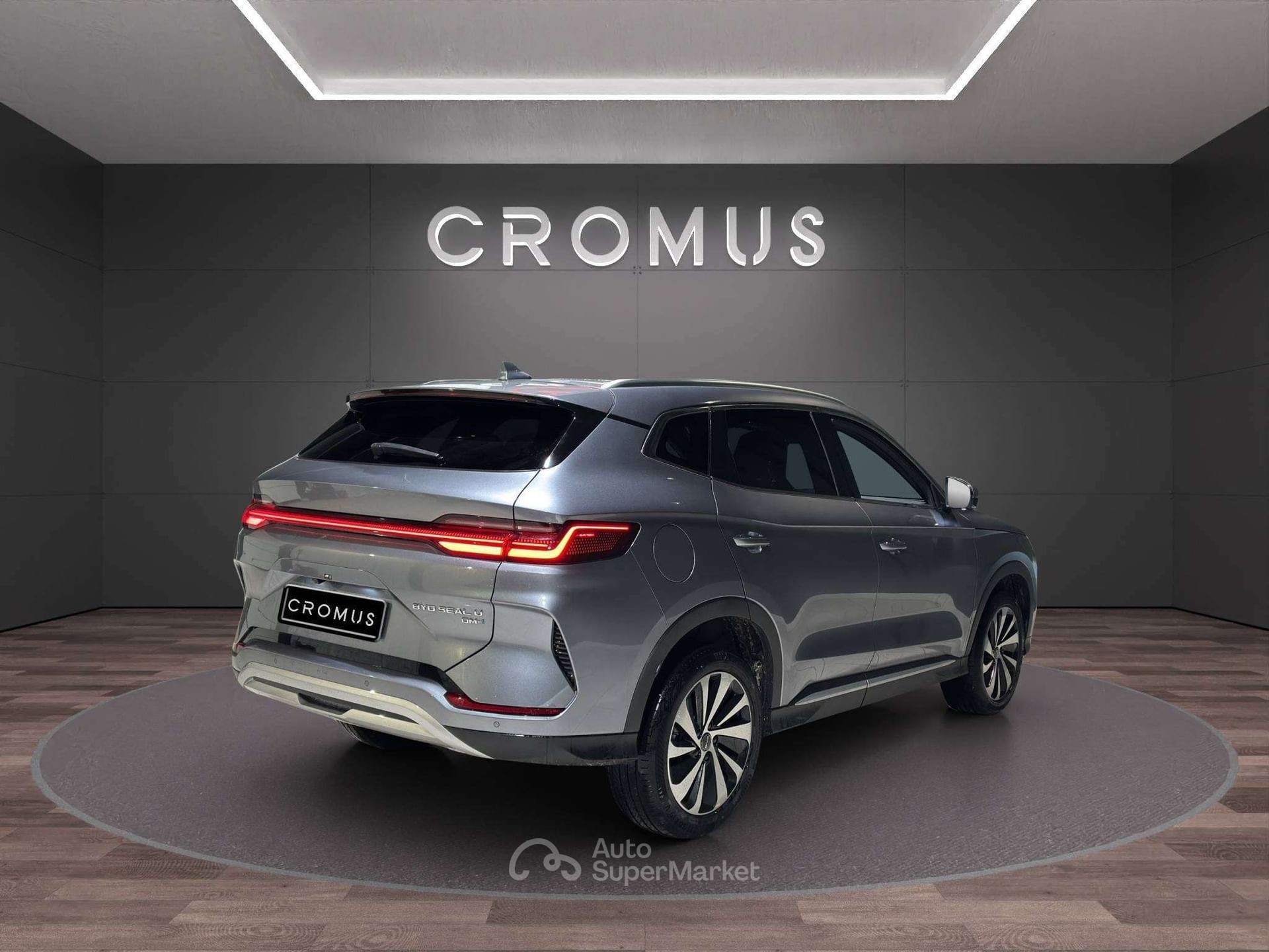 BYD Seal u
