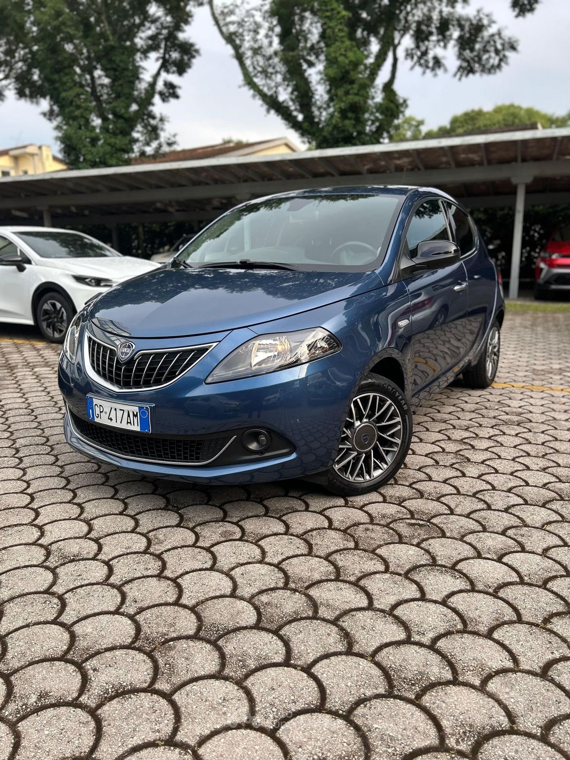Lancia Ypsilon