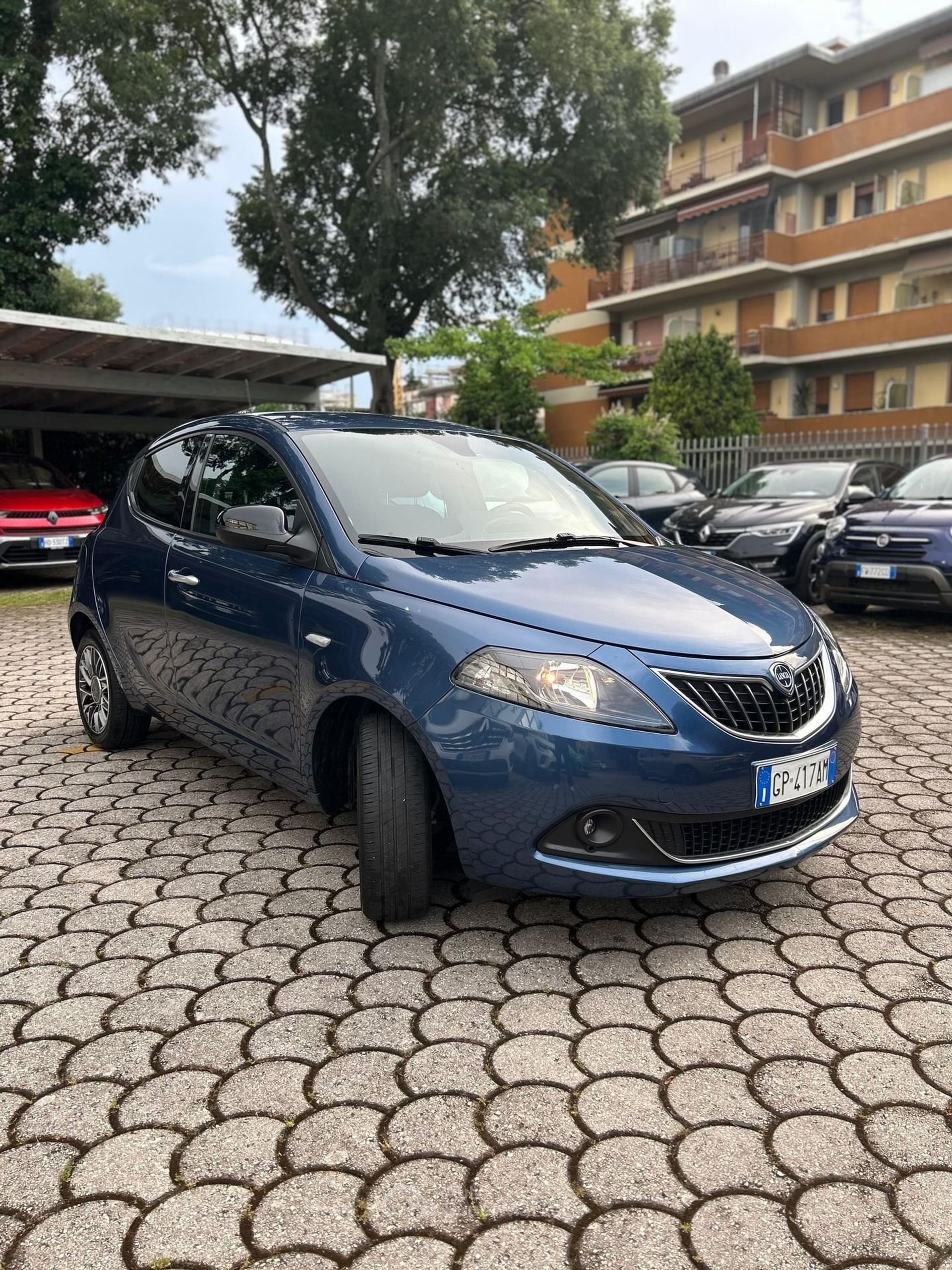 Lancia Ypsilon