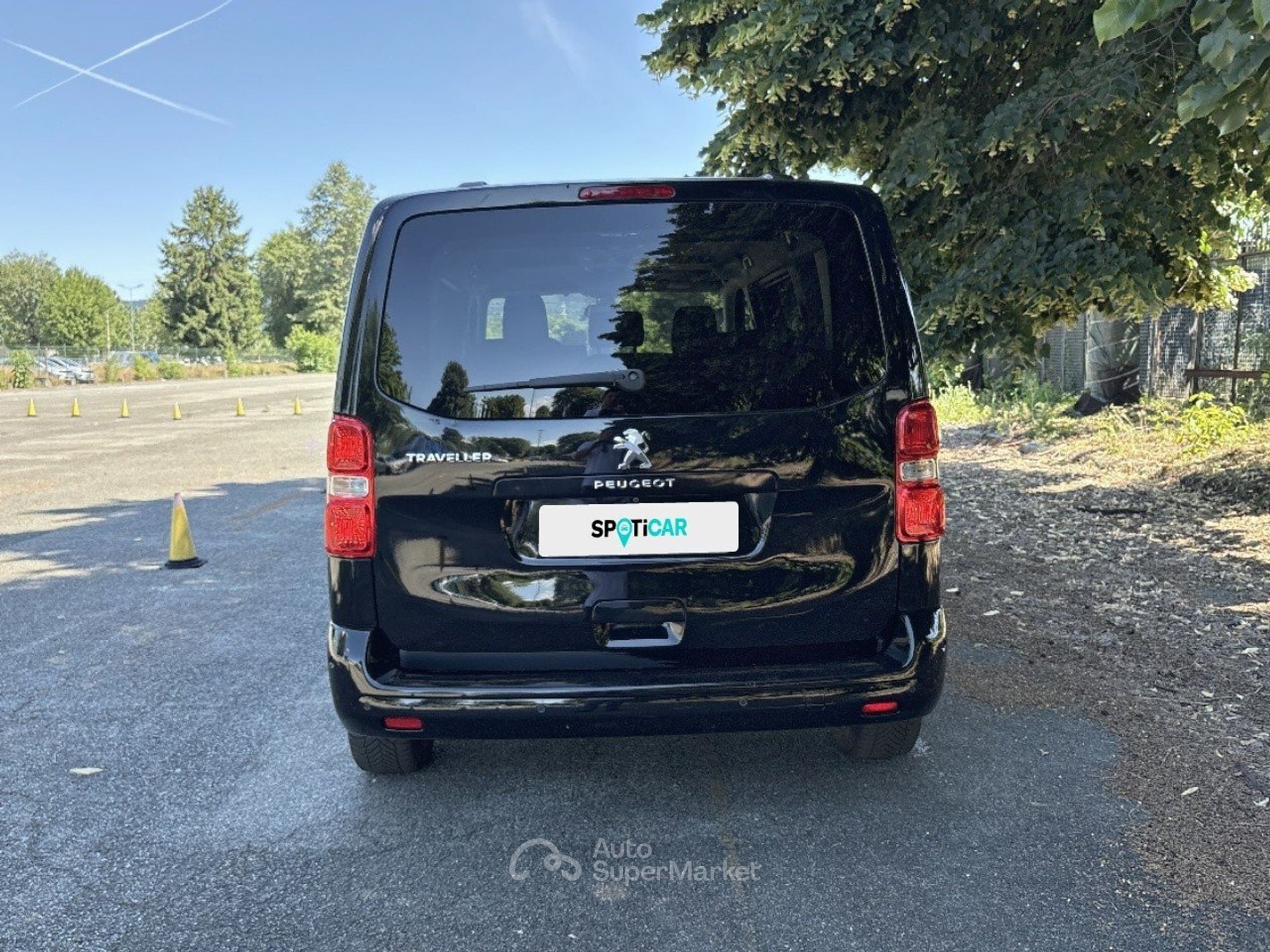 Peugeot Traveller