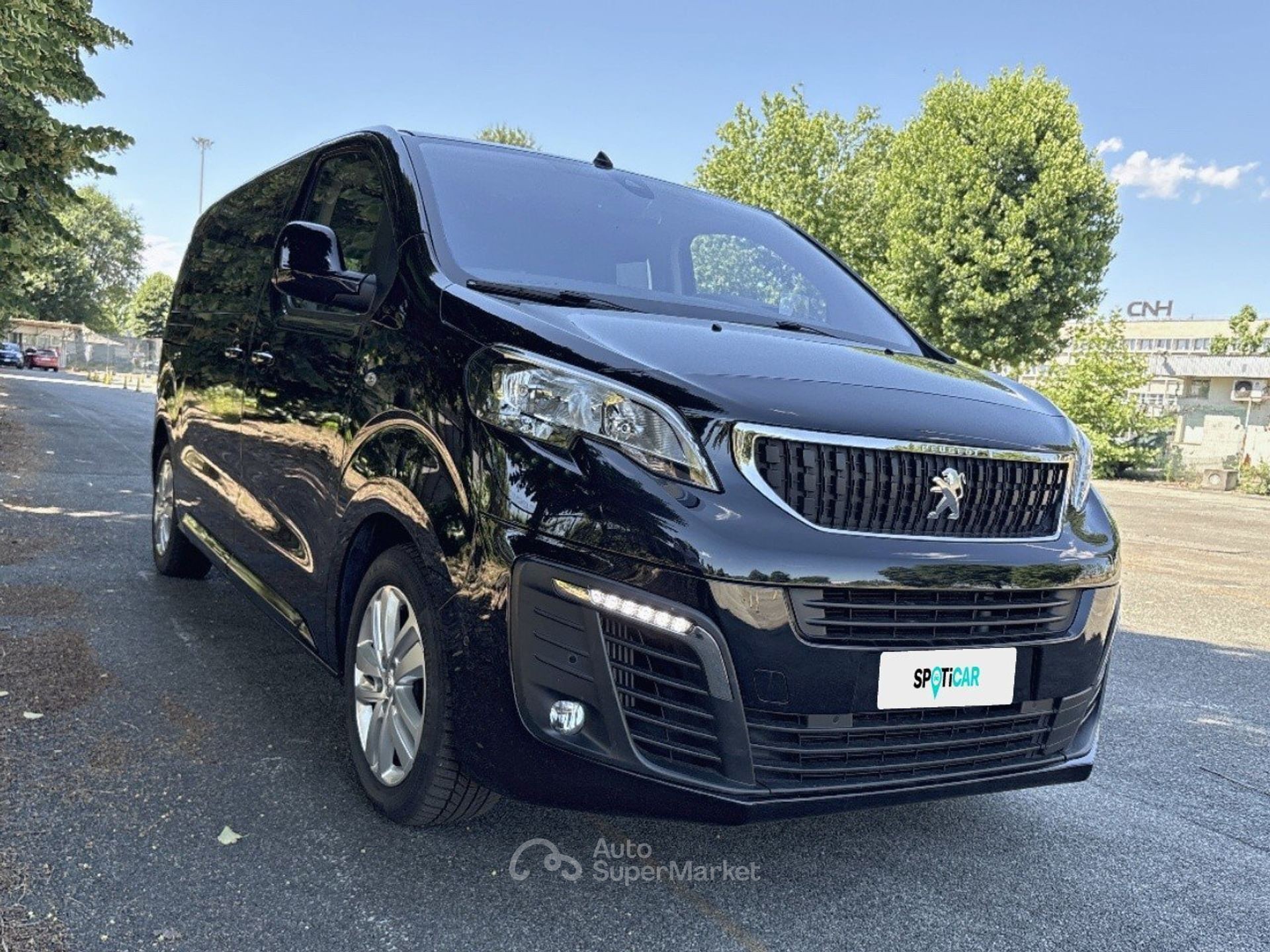 Peugeot Traveller