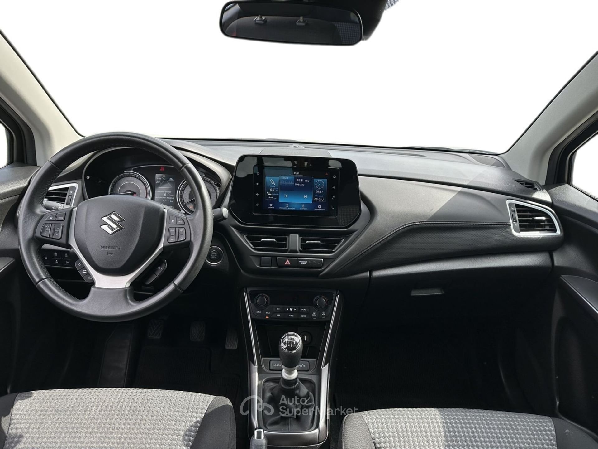 Suzuki S-Cross