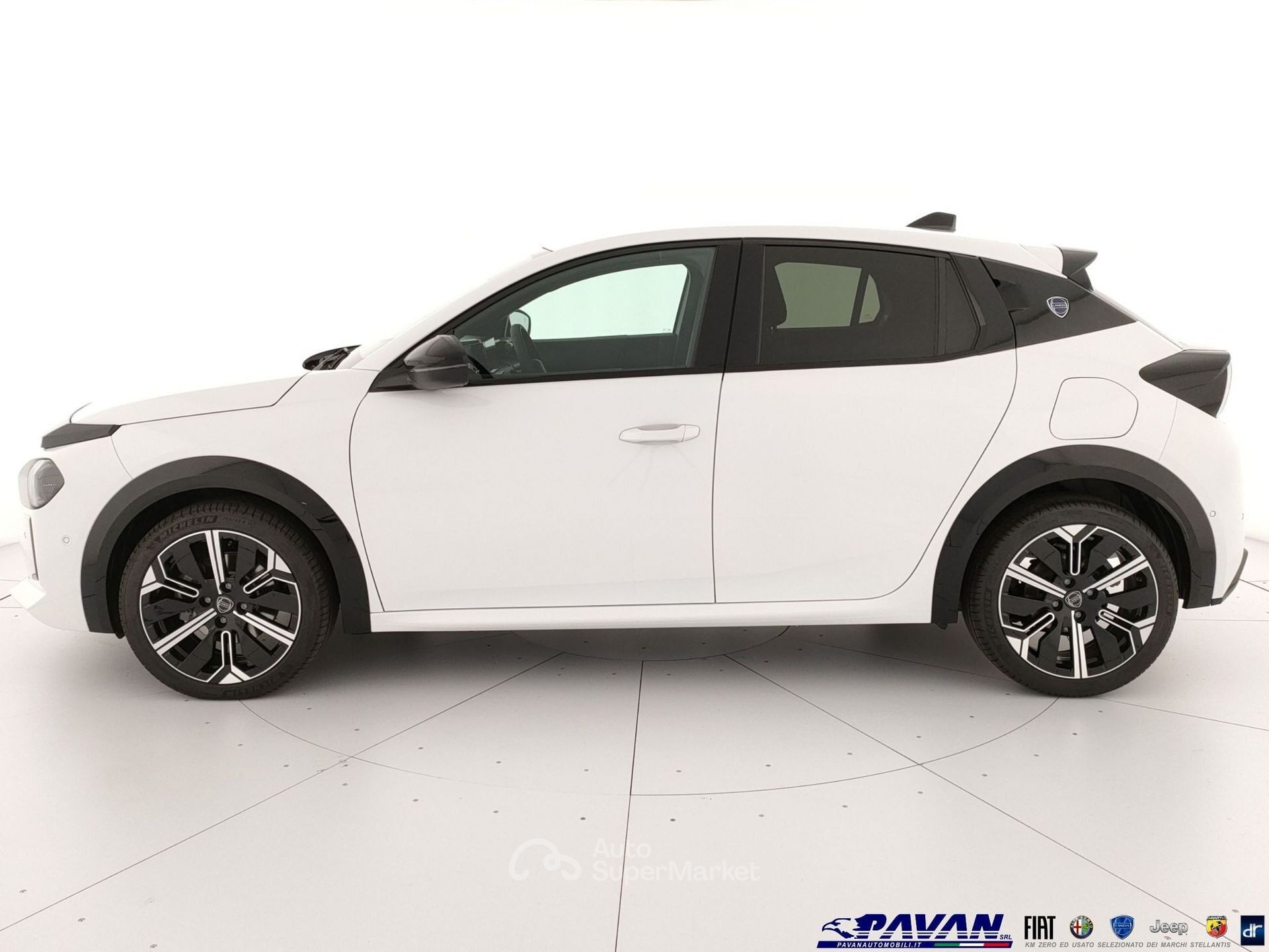Lancia Ypsilon